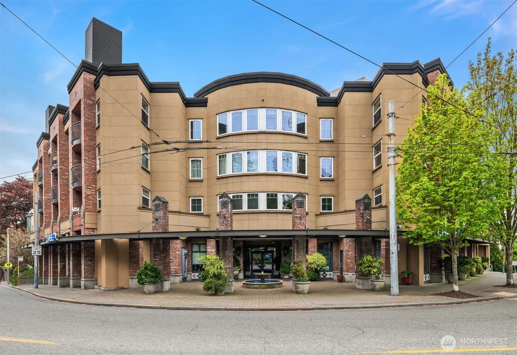 Property photo for 1417 Queen Anne Avenue N #206, Seattle