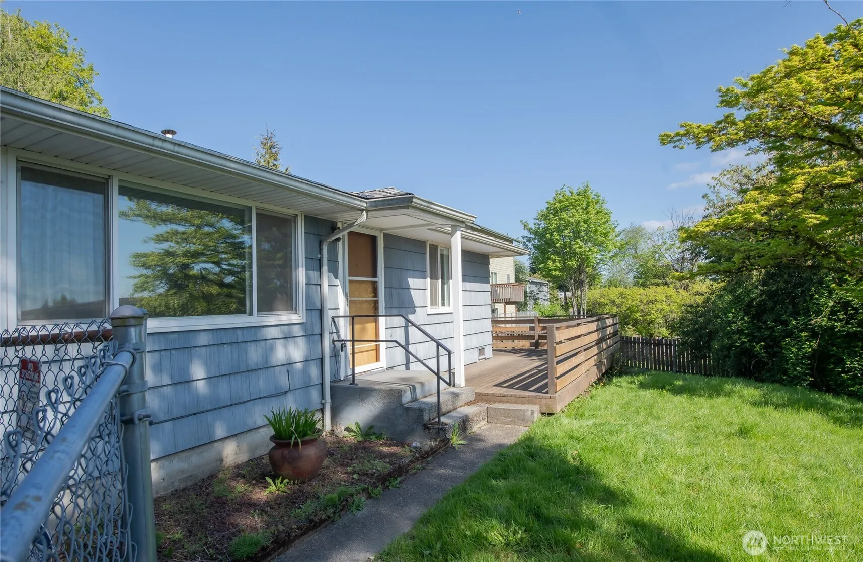 Property photo for 2022 S 108th Street, Seattle photo 3