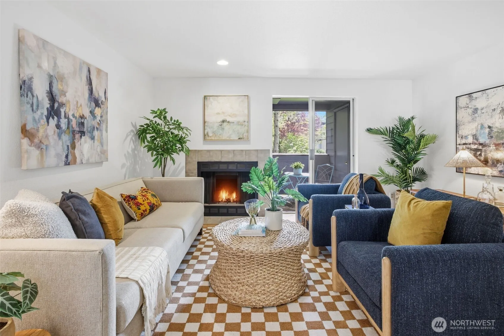 170 Newport Way Nw #d35, Issaquah