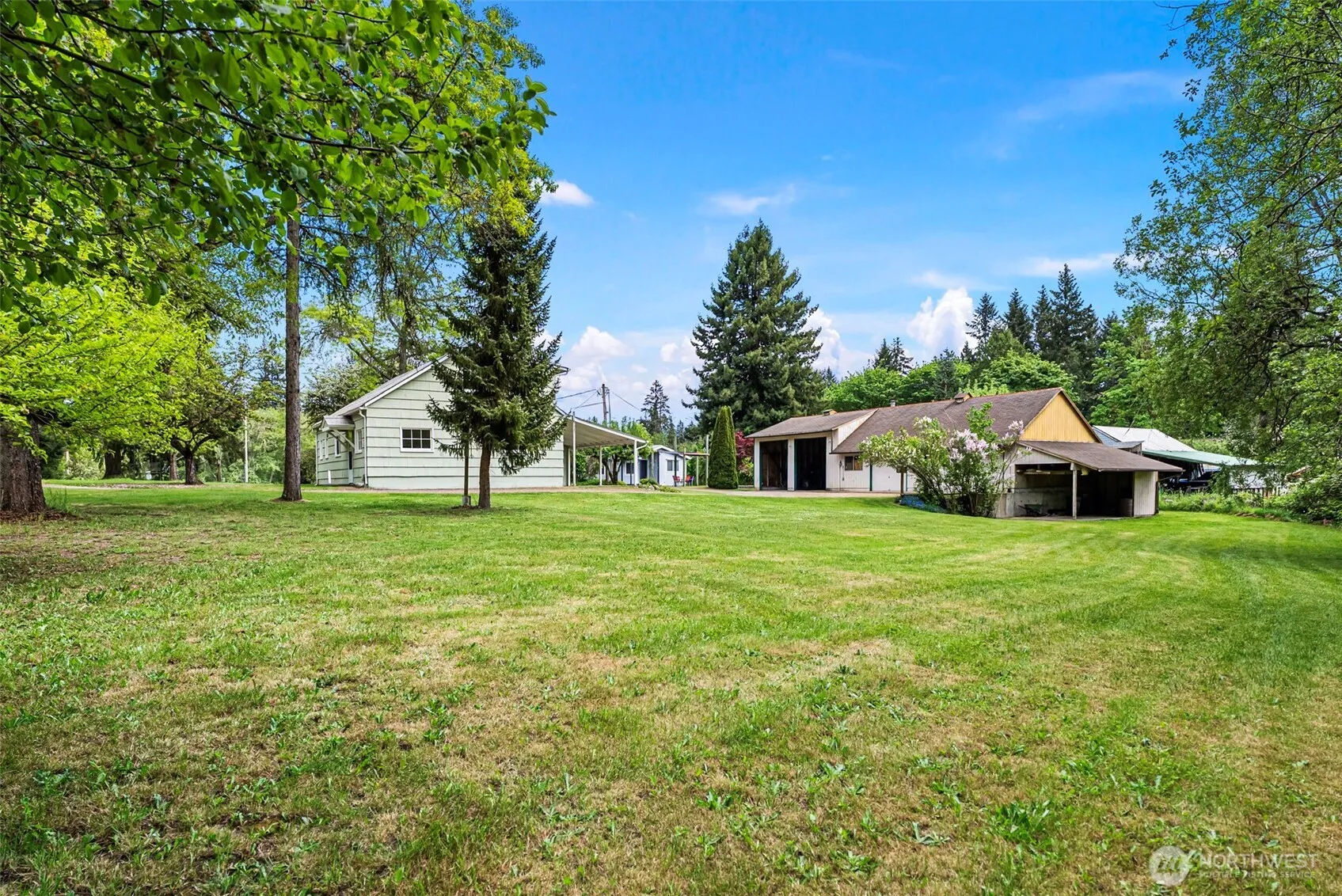 Property photo for 135 Nw Walker Road, Poulsbo