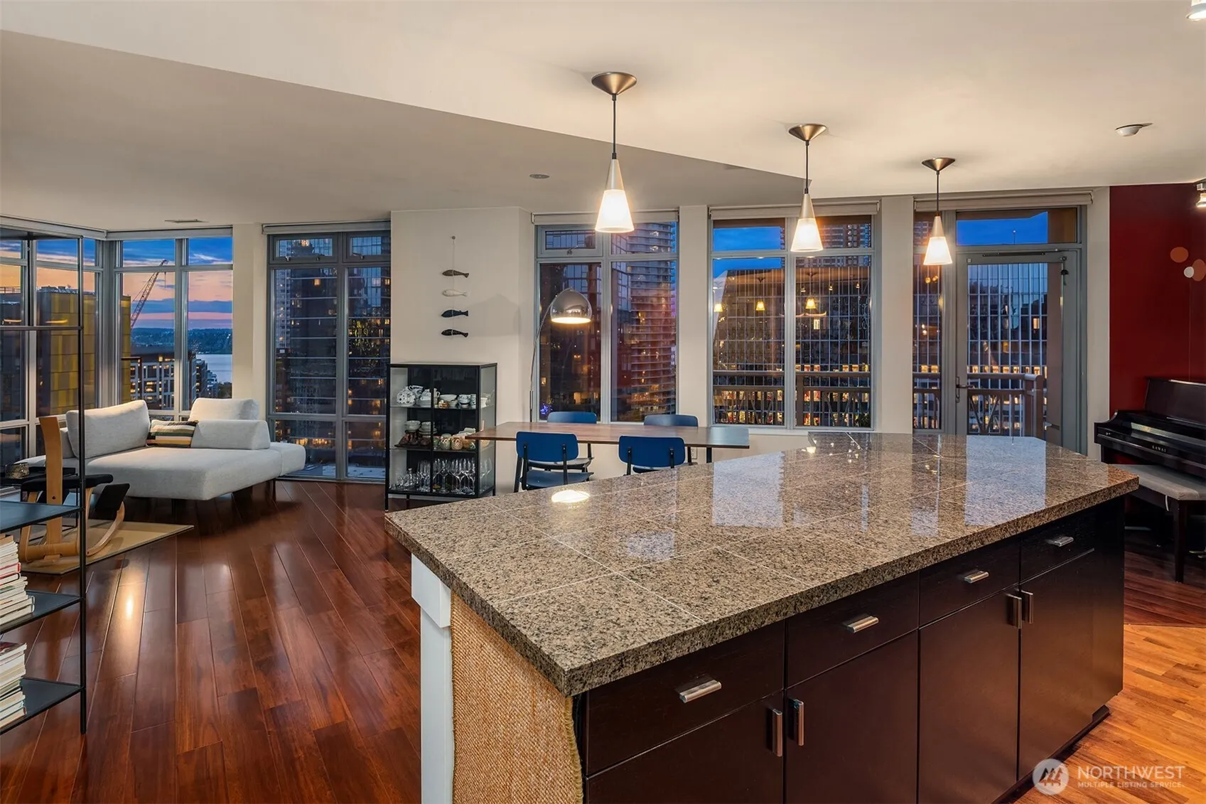 Property photo for 819 Virginia Street #2302, Seattle photo 5