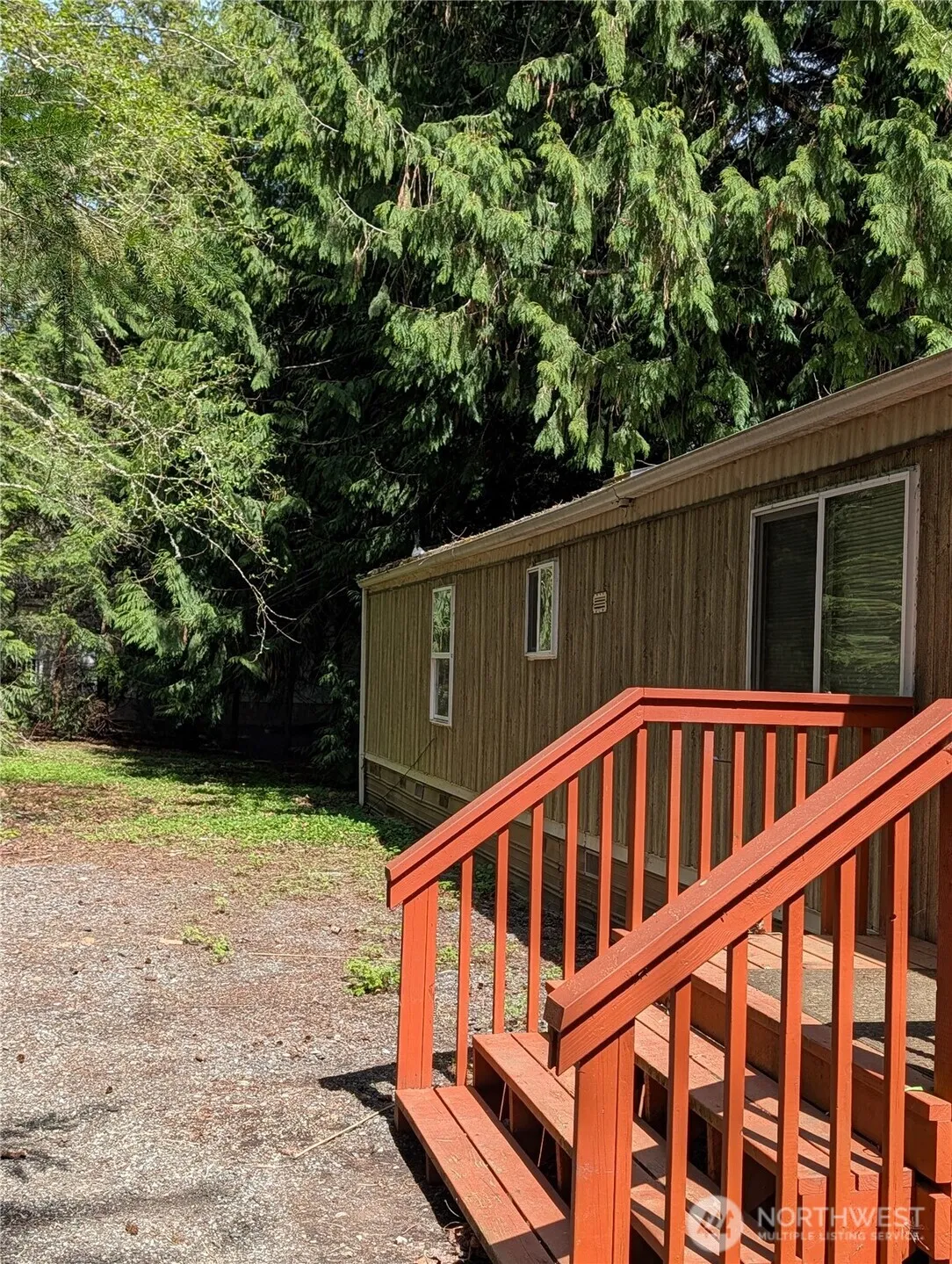 Property photo for 4611 268th Avenue Ne, Redmond photo 2