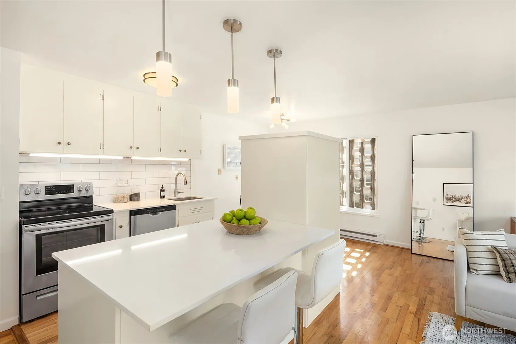Property photo for 2524 Boyer Avenue E #446, Seattle photo 4