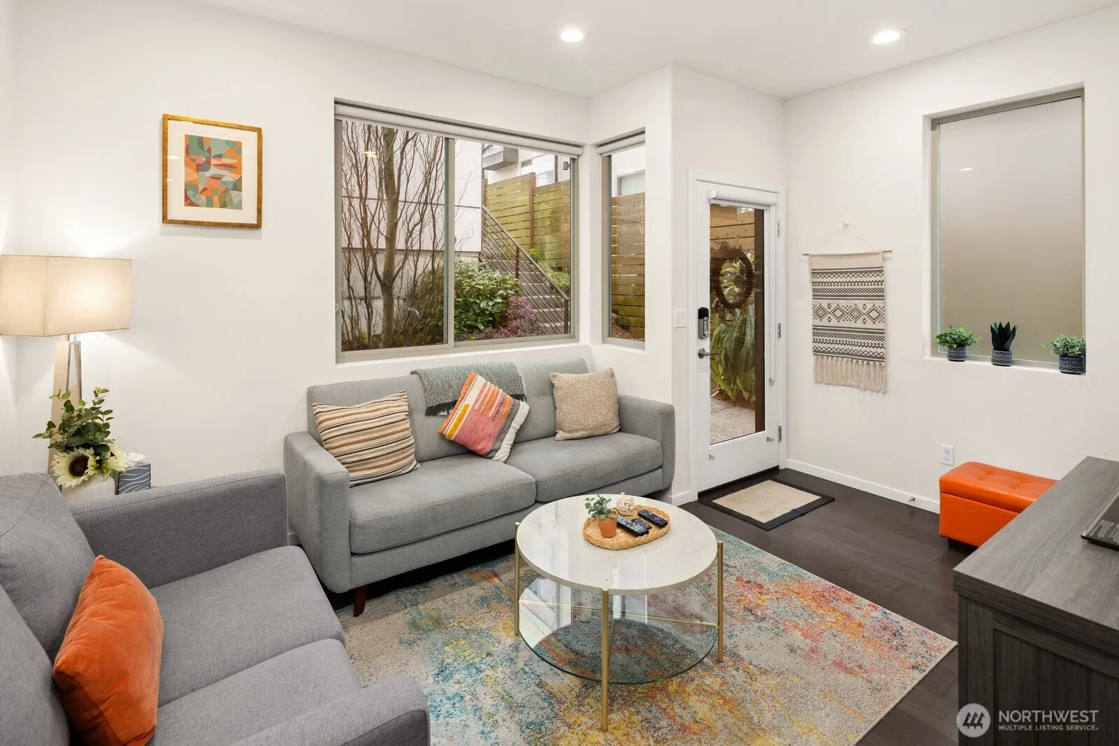 Property photo for 8358 19th Avenue Nw #b, Seattle photo 5