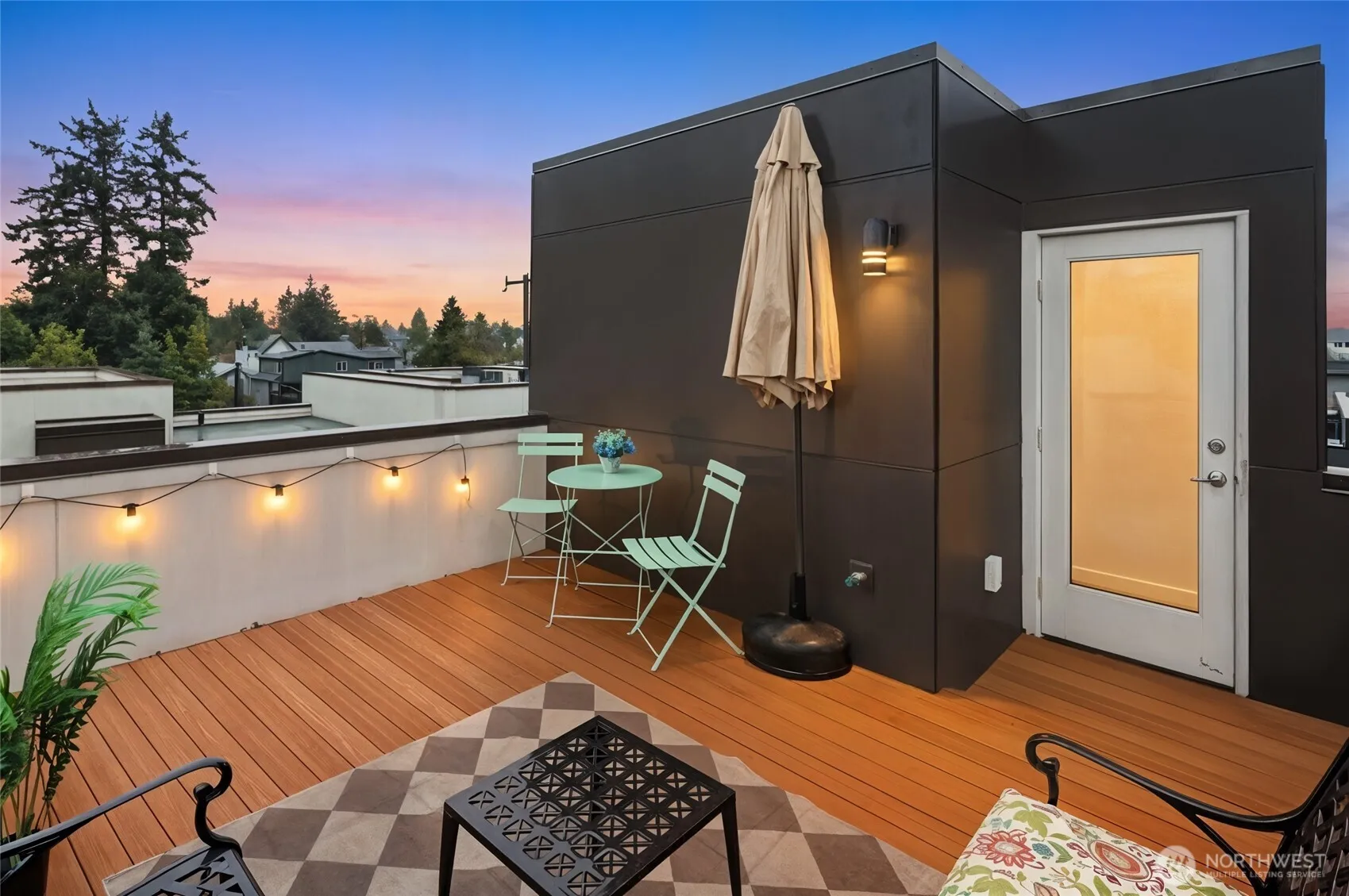 Property photo for 8358 19th Avenue Nw #b, Seattle photo 4