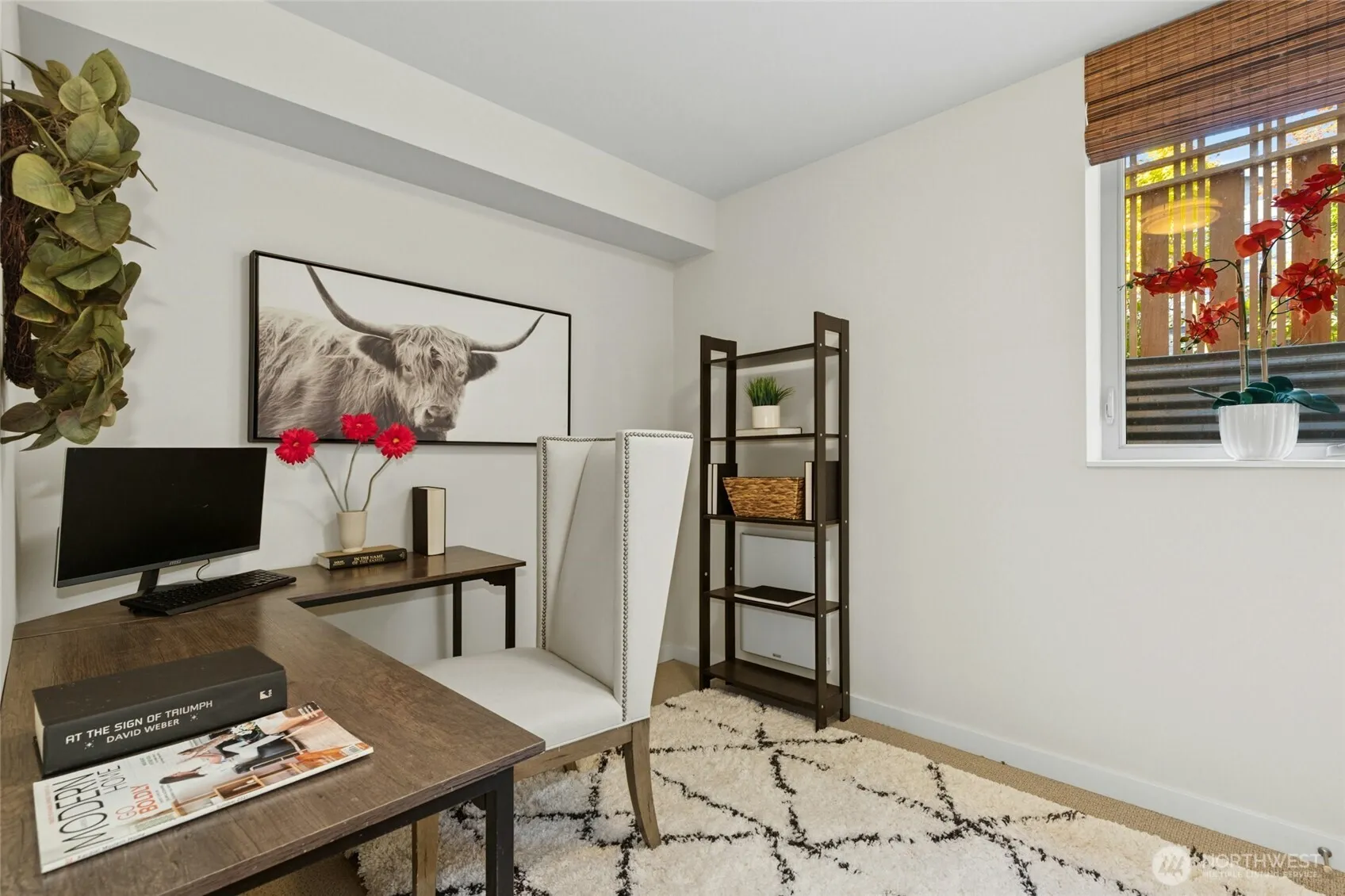 Property photo for 4411 Meridian Avenue N, Seattle photo 4