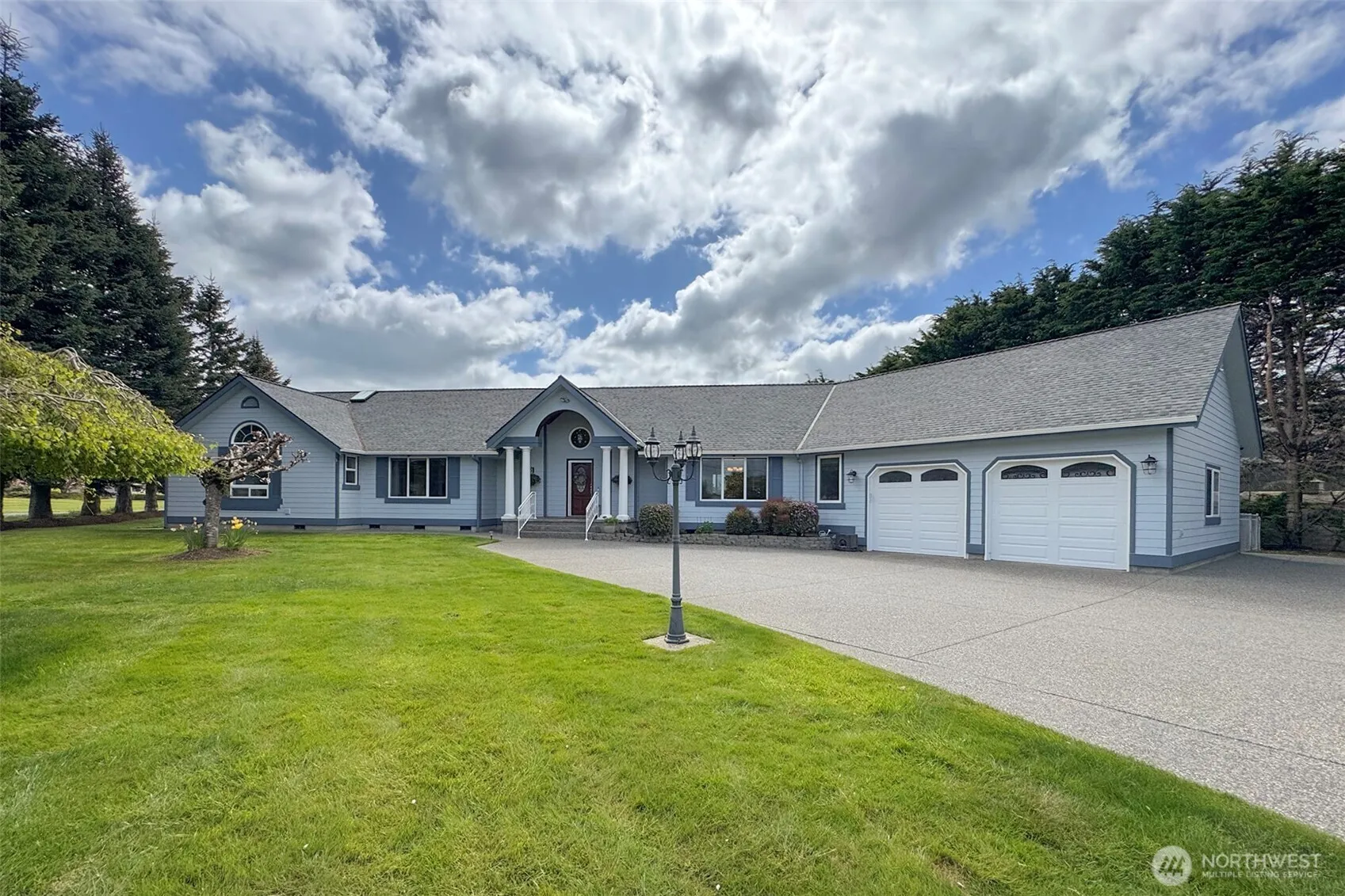 Property photo for 21 Donaper Road, Sequim