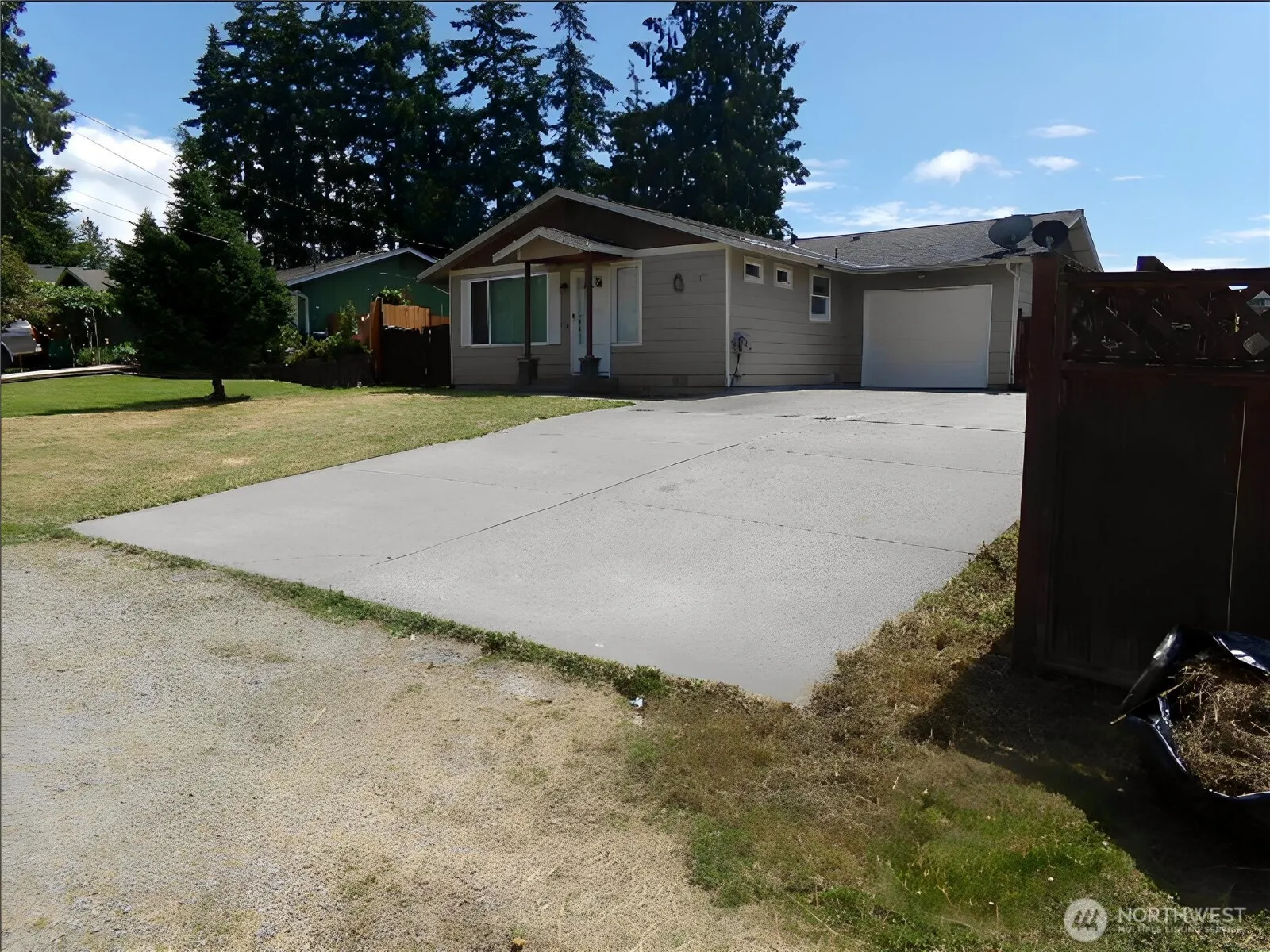 Property photo for 2000 E Highland Avenue, Mount Vernon