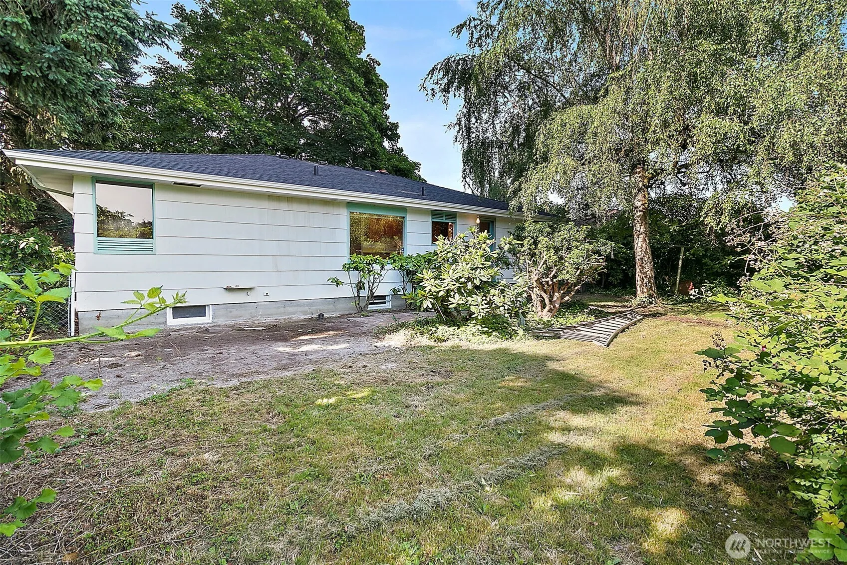 Property photo for 815 10th Street Ne, Auburn photo 3