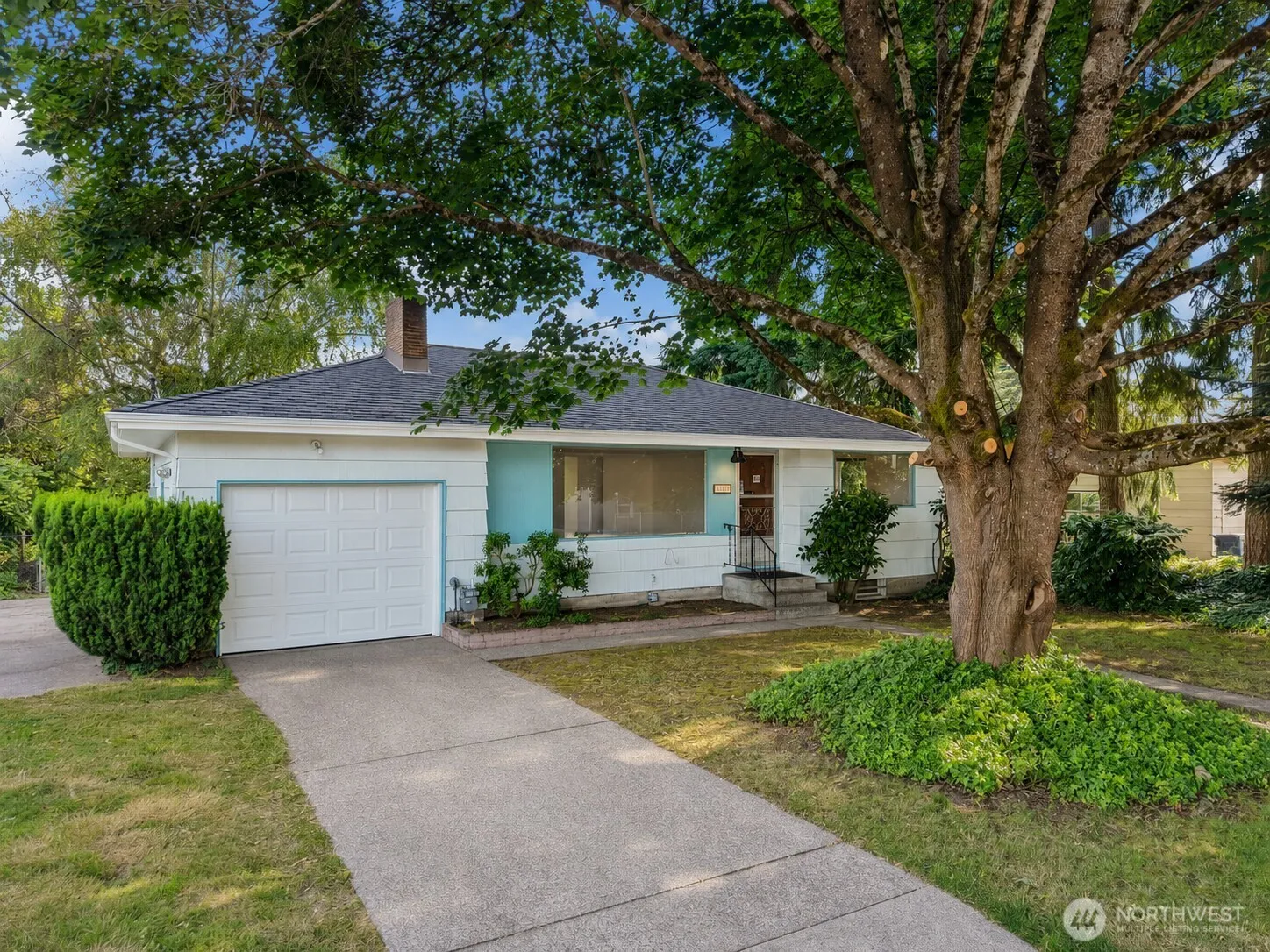 Property photo for 815 10th Street Ne, Auburn