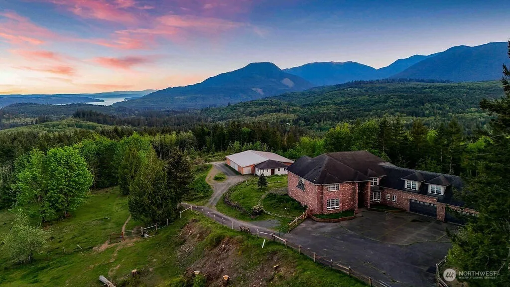 Property photo for 542 Doe Run Road, Quilcene