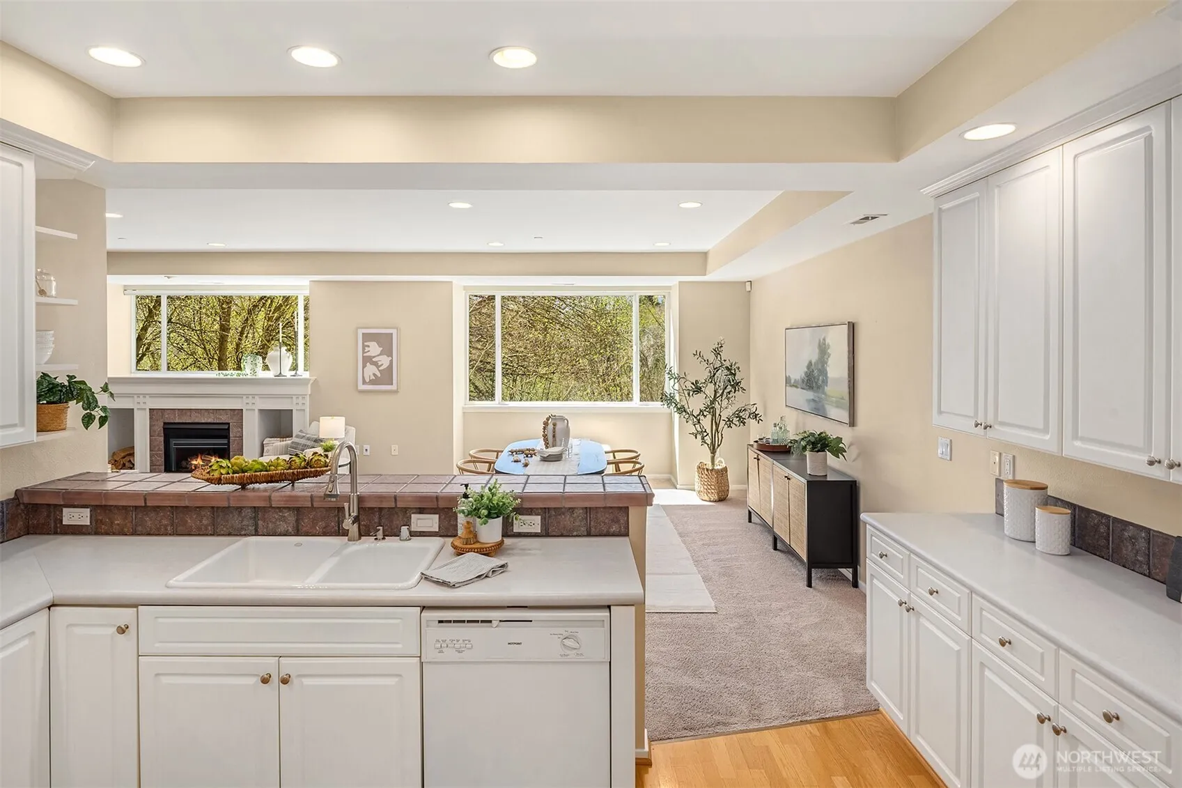 Property photo for 1805 134th Avenue Se #22, Bellevue photo 5
