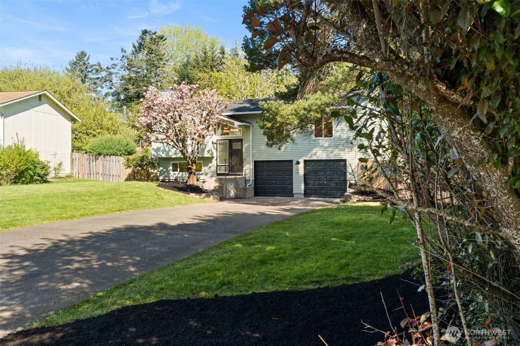 Property photo for 290 Ne Torval Canyon Road, Poulsbo photo 2