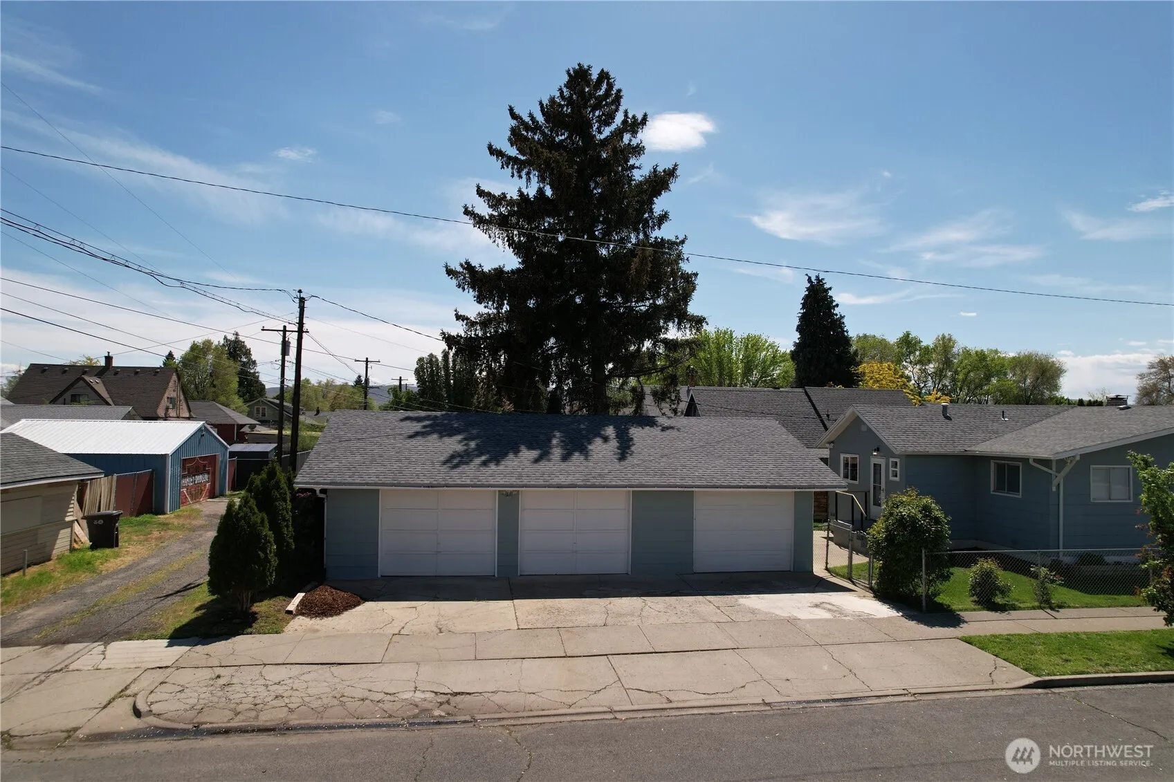 Property photo for 701 Queen Avenue, Yakima