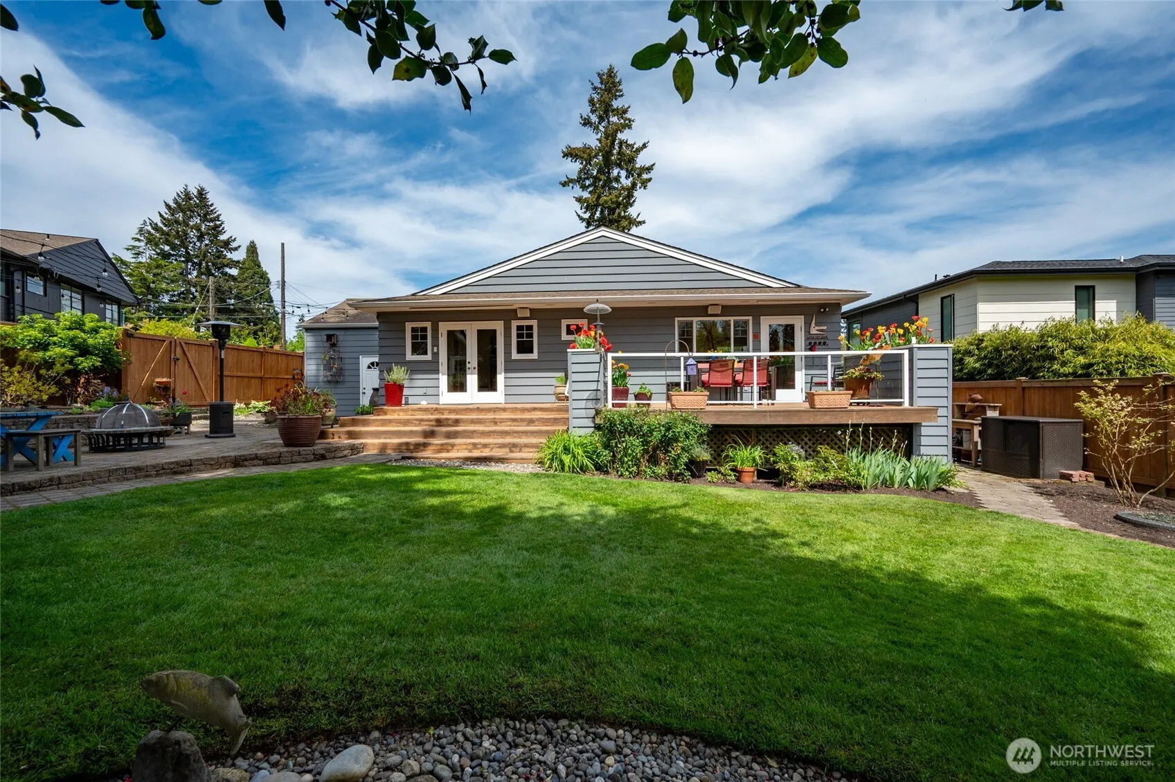 Property photo for 4061 W Ruffner Street, Seattle photo 4
