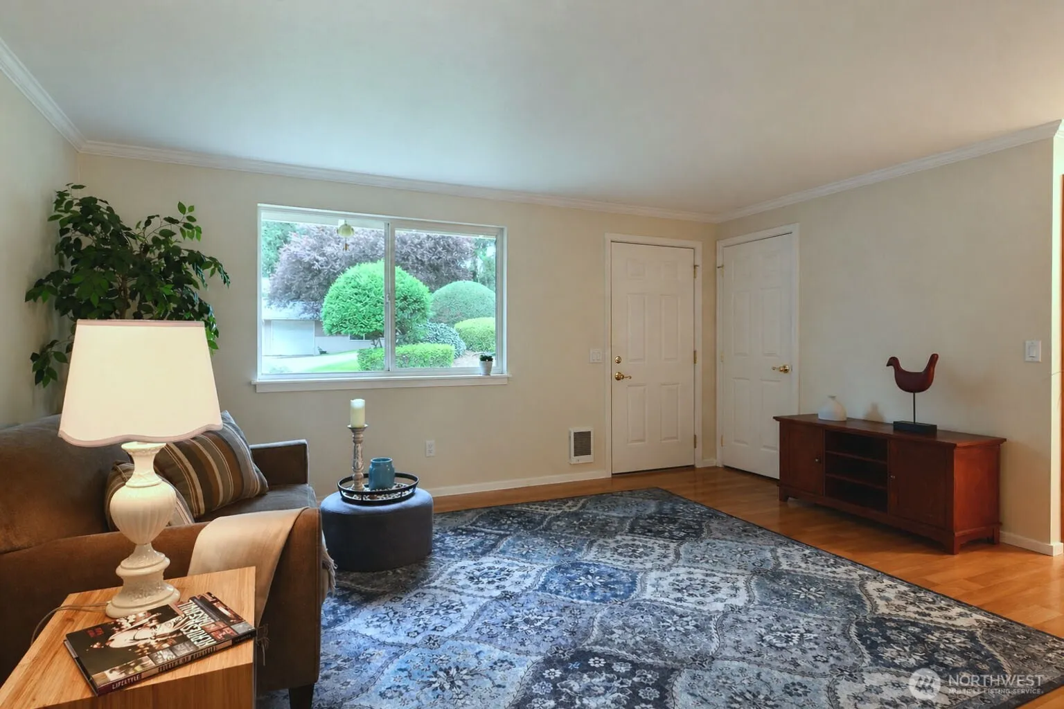 Property photo for 8221 Sw Paine #8221, Lakewood photo 2