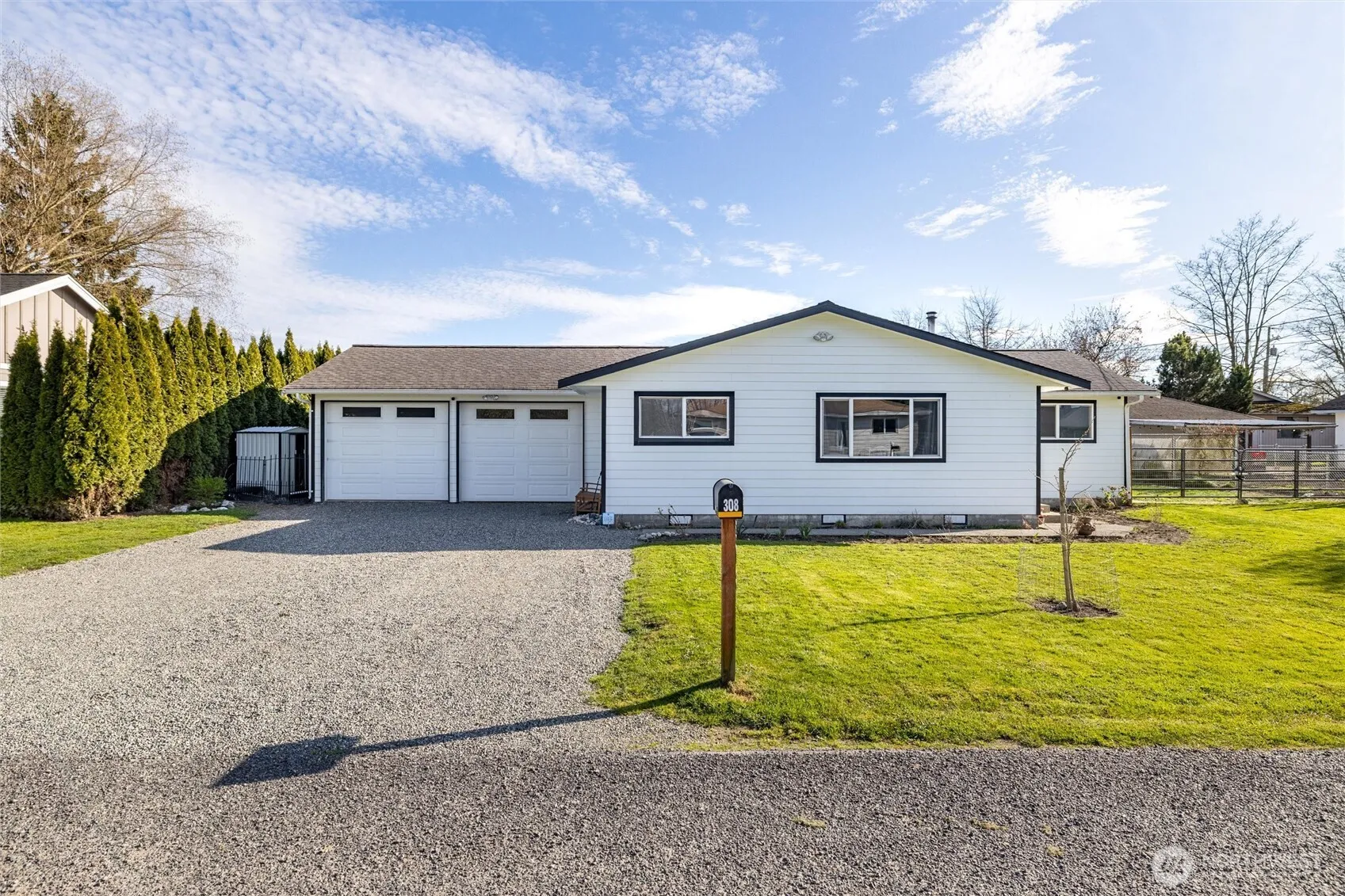Property photo for 305 Baker Street, Everson
