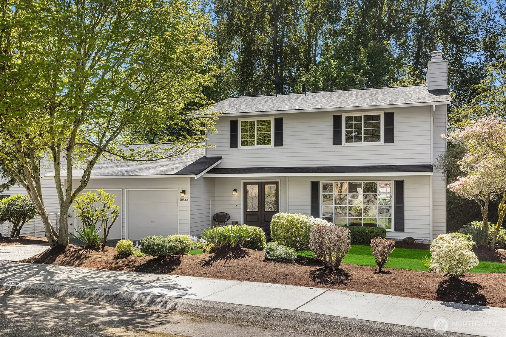Property photo for 10543 158th Avenue Ne, Redmond photo 2