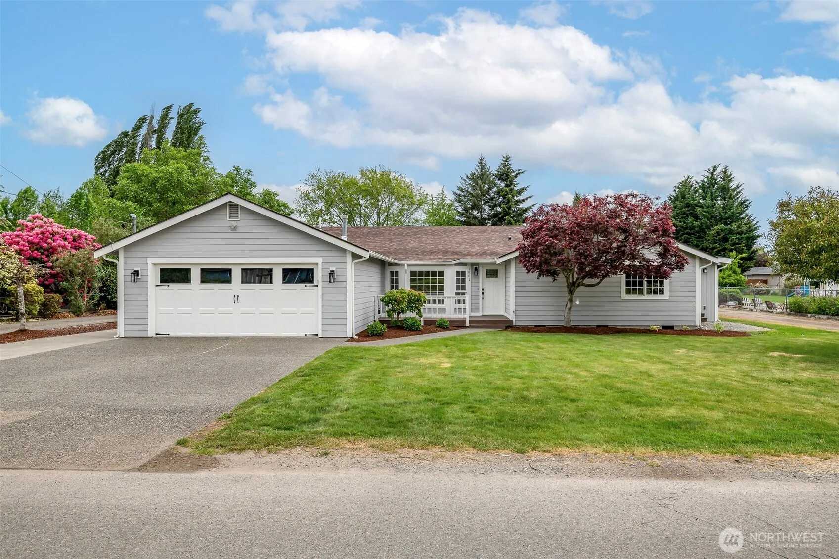 Property photo for 1901 12th Avenue Se, Puyallup