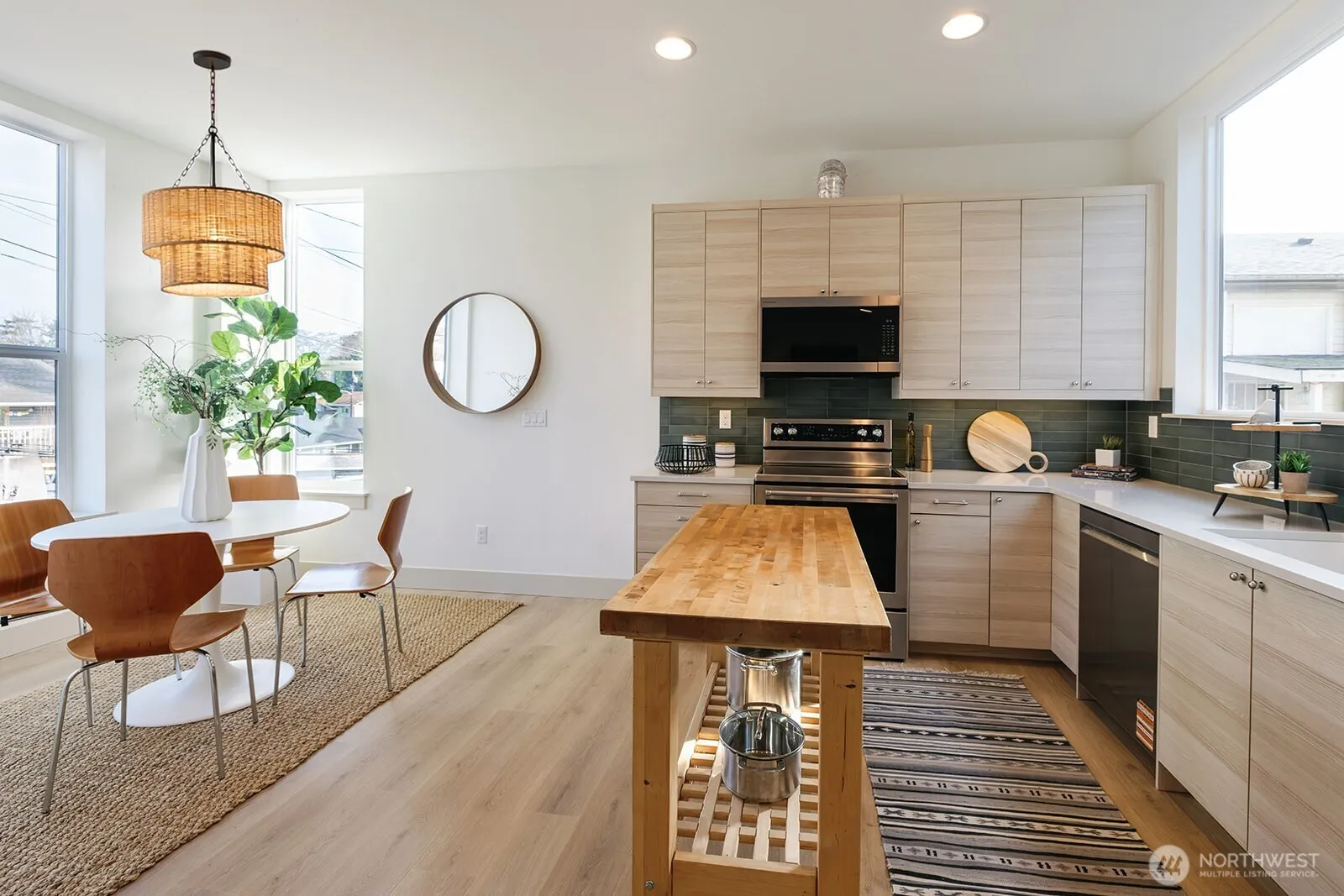 Property photo for 3001 S Dakota Street #2, Seattle photo 5