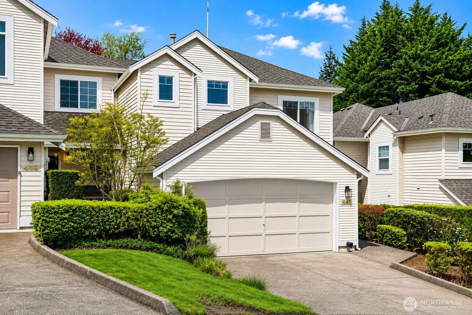 Property photo for 441 S 51st Court, Renton