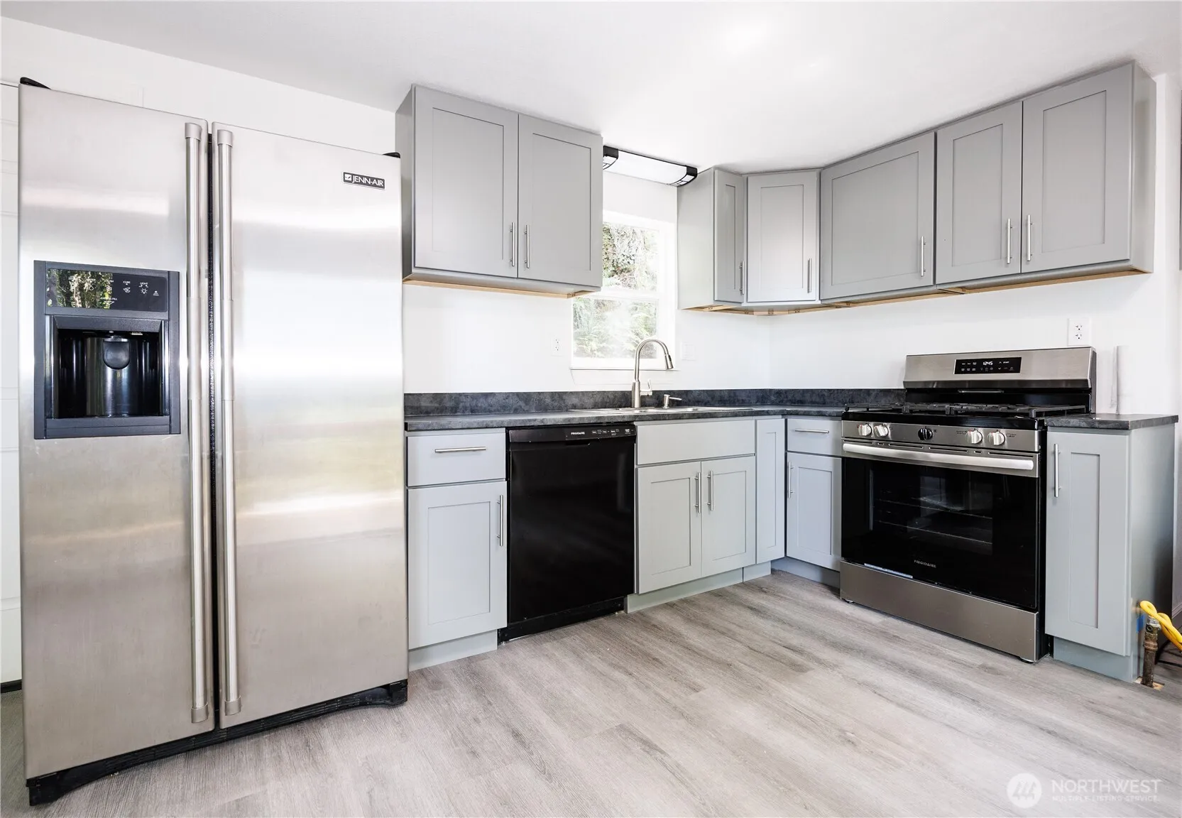 Property photo for 4184 Brays Way, Bellingham