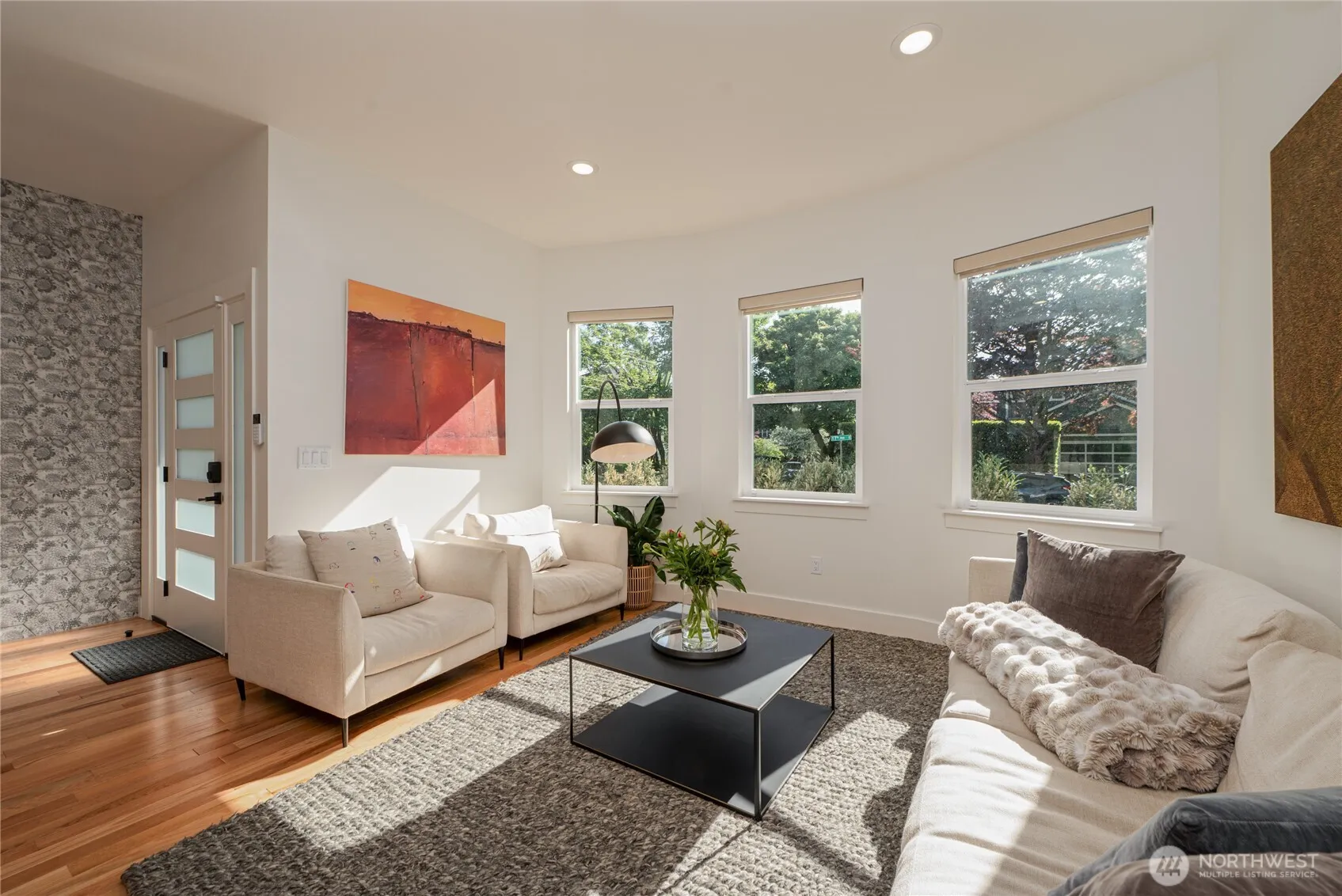Property photo for 351 17th Avenue E, Seattle photo 5