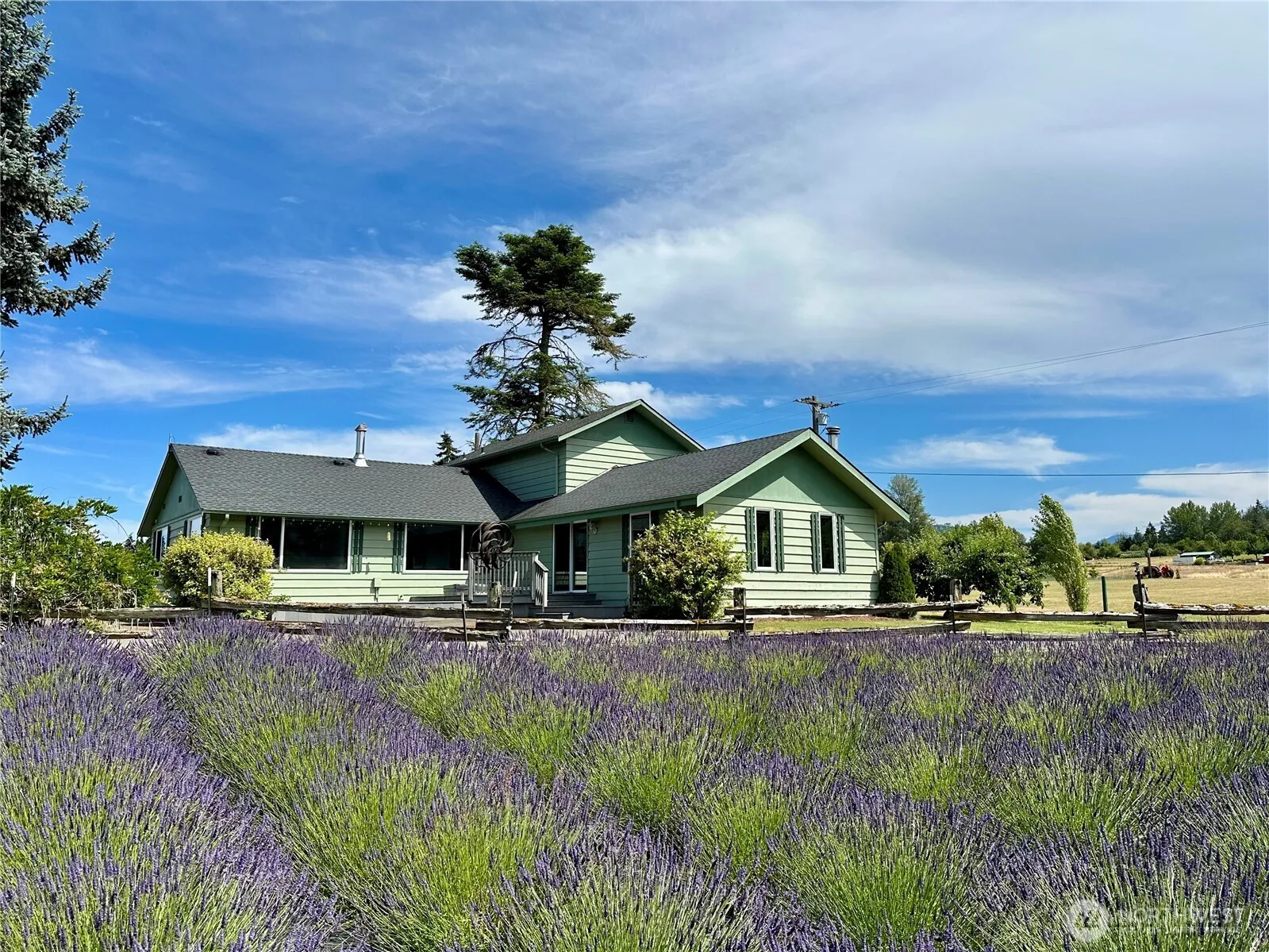 Property photo for 31 Brueckner Road, Sequim