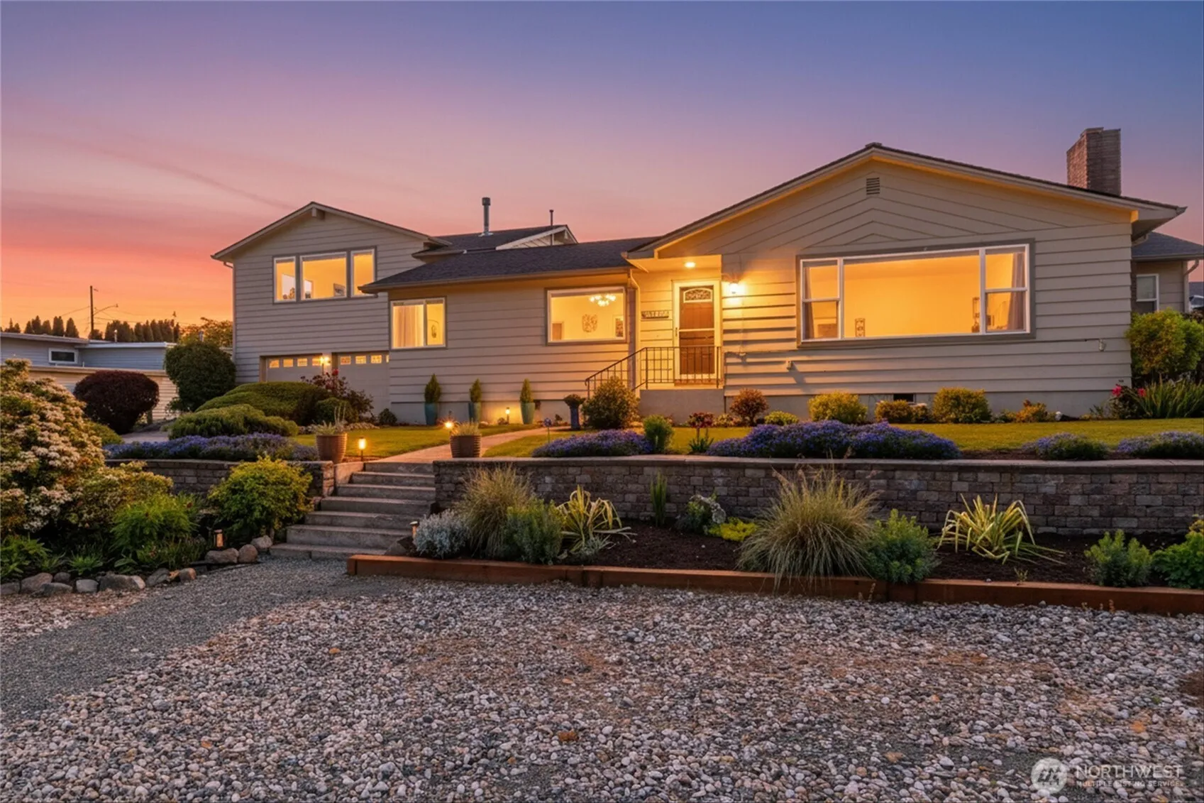 Property photo for 1119 Longview Avenue, Anacortes photo 2