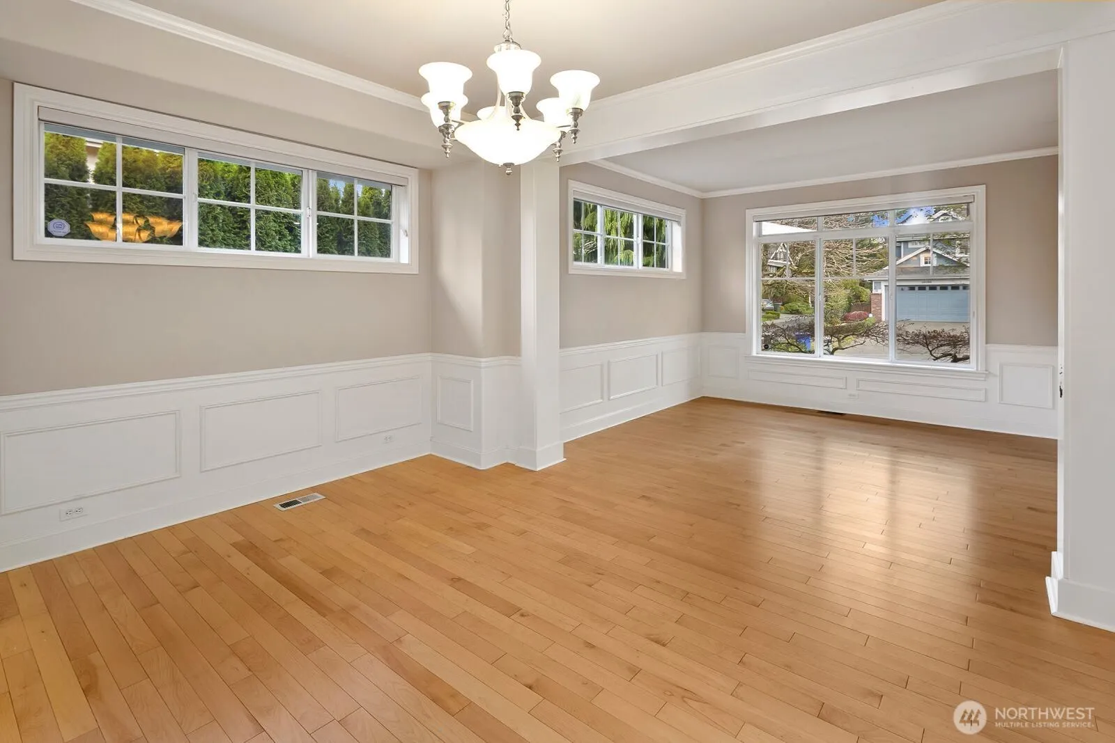 Property photo for 12115 Se 41st, Bellevue photo 5