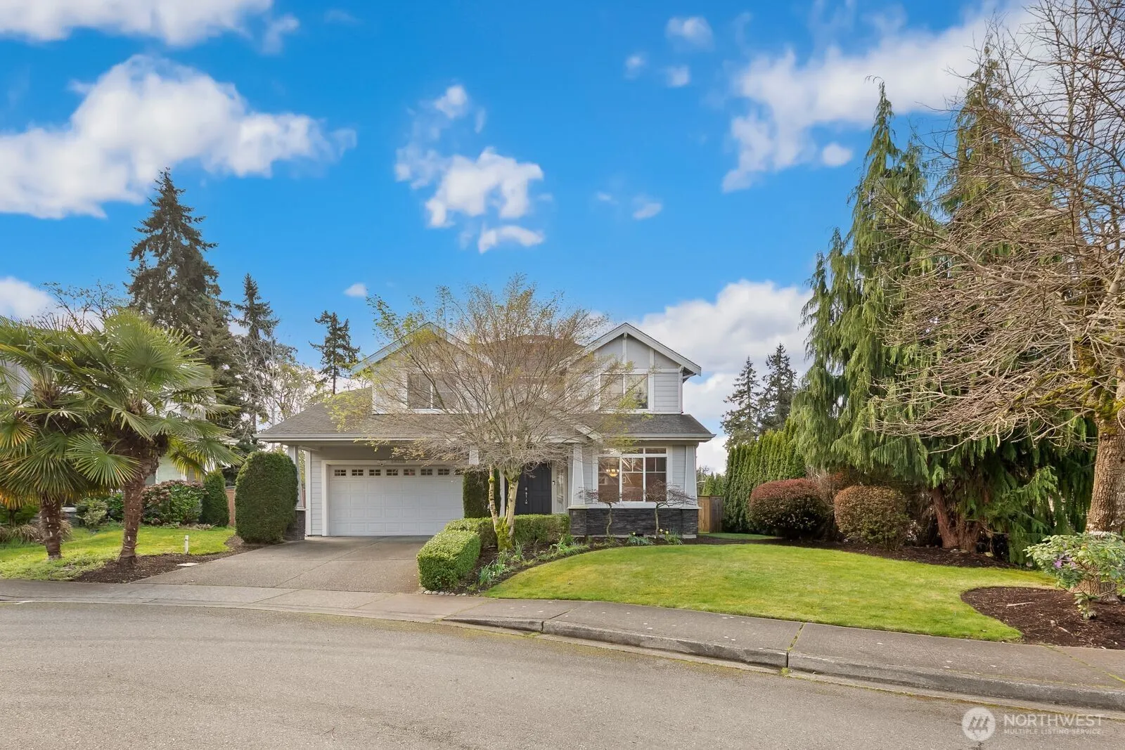 Property photo for 12115 Se 41st, Bellevue photo 2