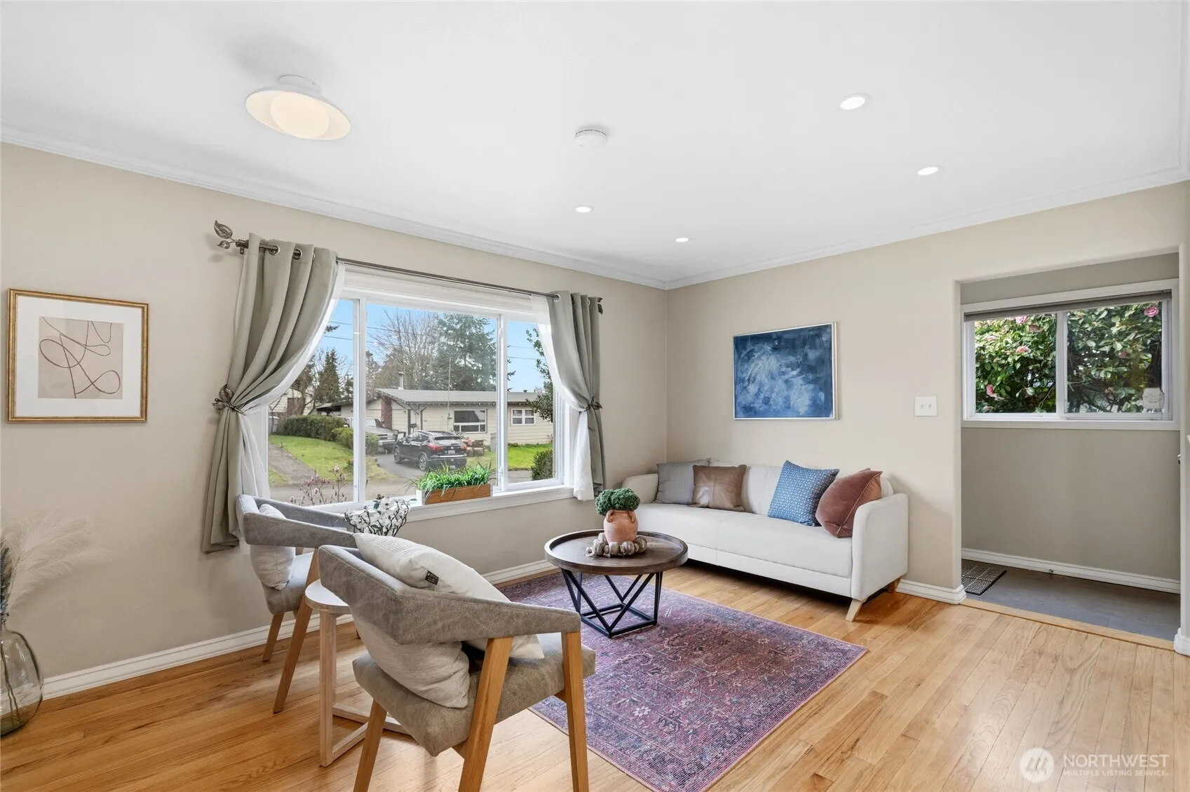 Property photo for 2300 Ne 8th Place, Renton photo 5