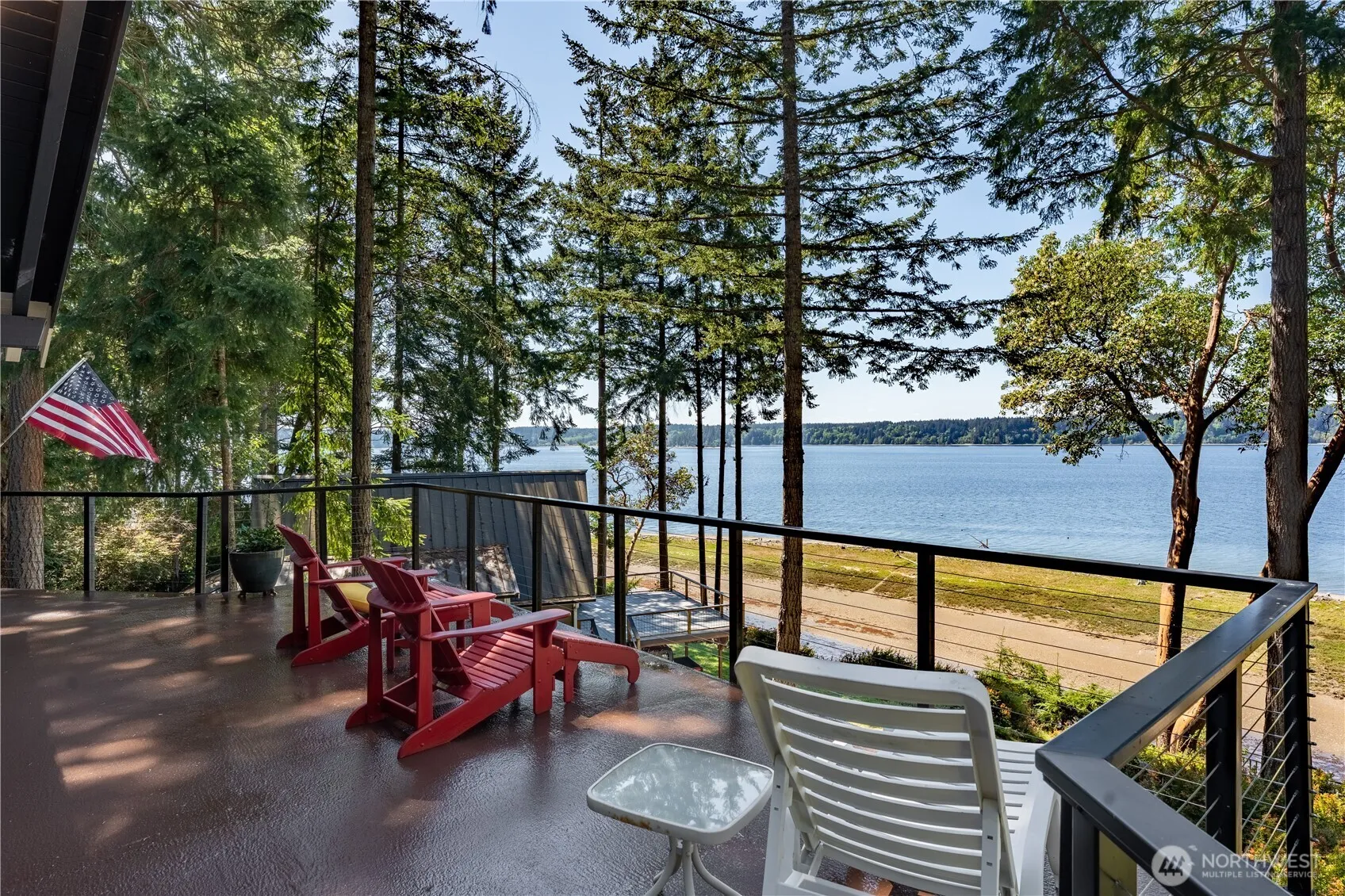 Property photo for 108 Herron Lane Nw, Lakebay photo 2