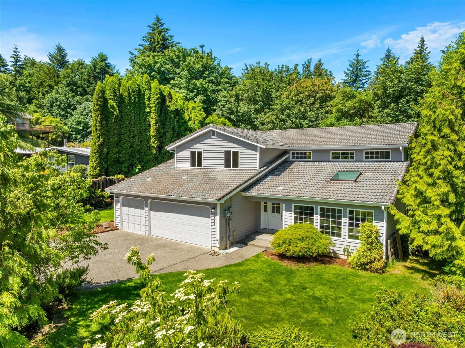 Property photo for 6344 Agnes Road Ne, Tacoma