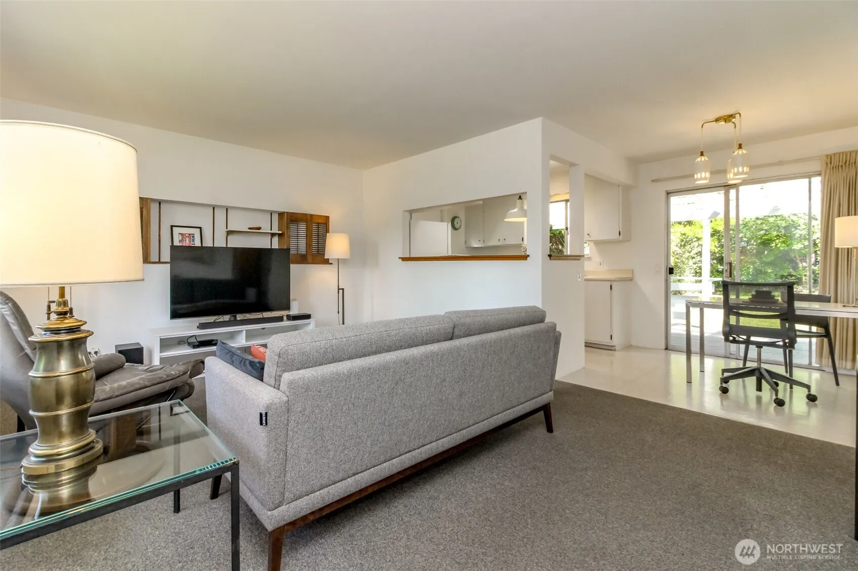 Property photo for 648 Sw 107th Avenue, Seattle photo 5
