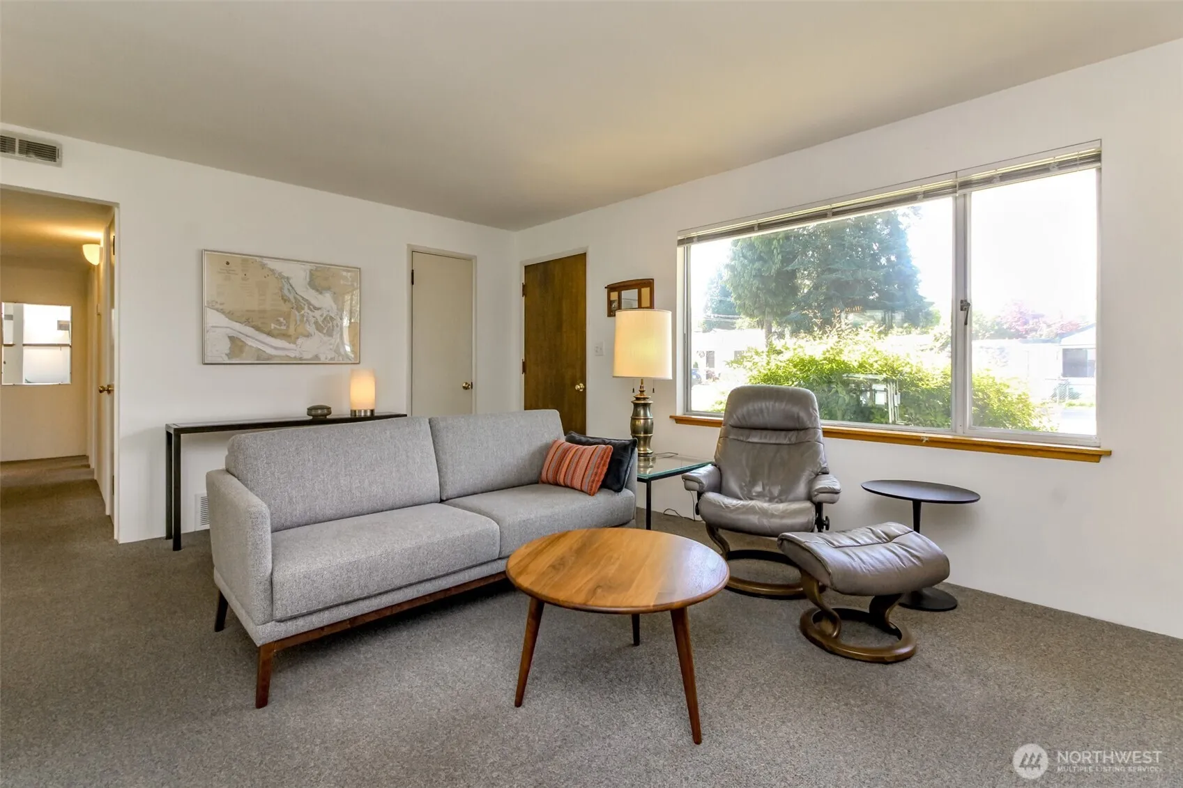 Property photo for 648 Sw 107th Avenue, Seattle photo 3