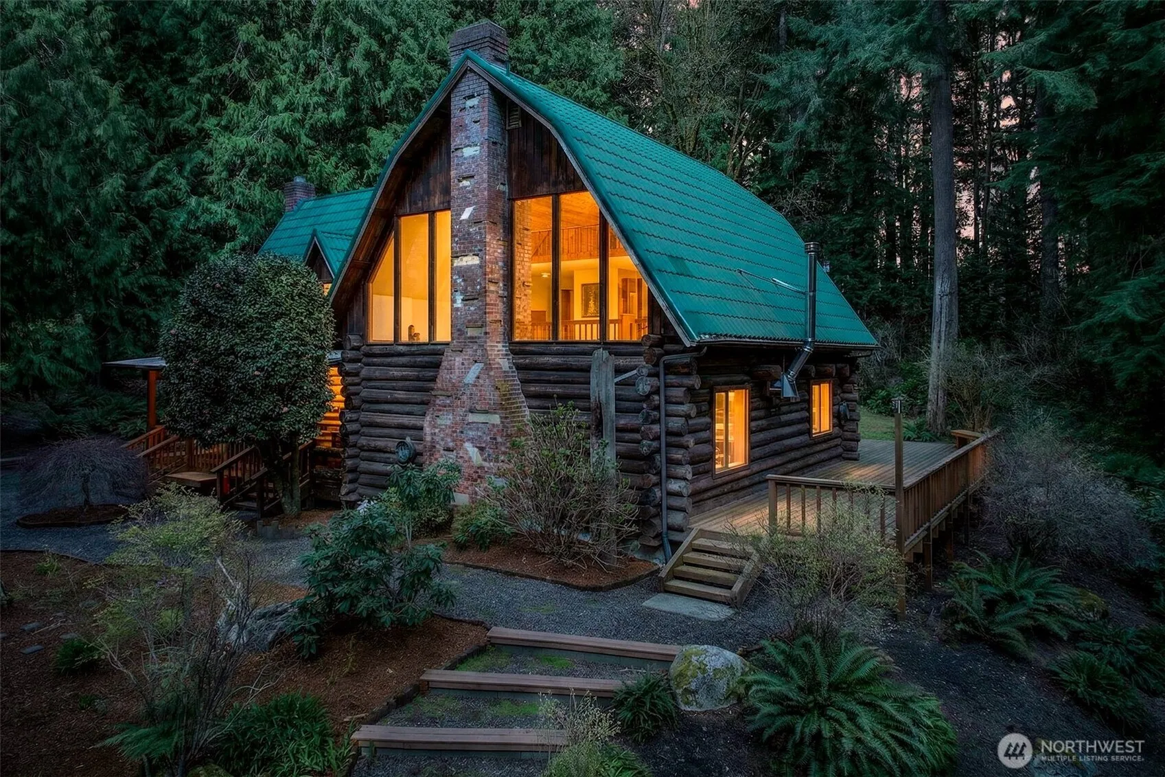 Property photo for 18020 214th Avenue Ne, Woodinville photo 3