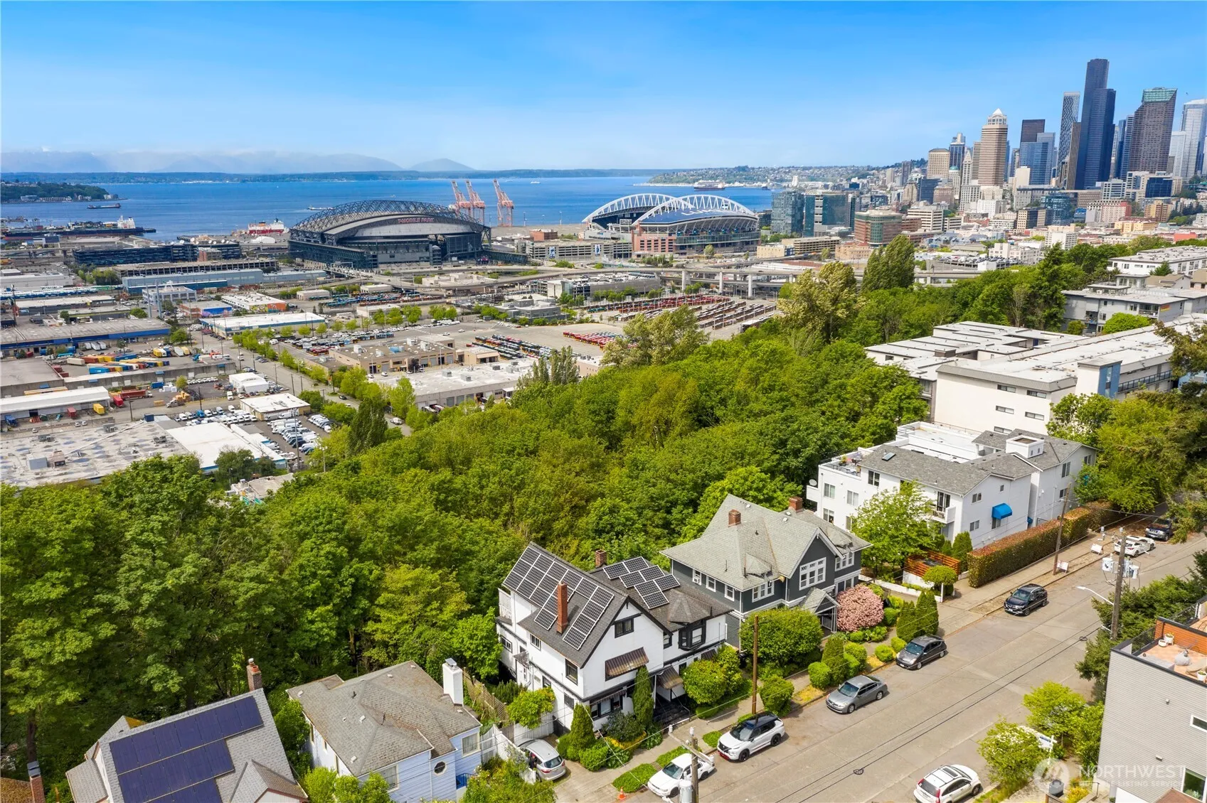 Property photo for 1745 12th Avenue S #1 - 4, Seattle photo 4
