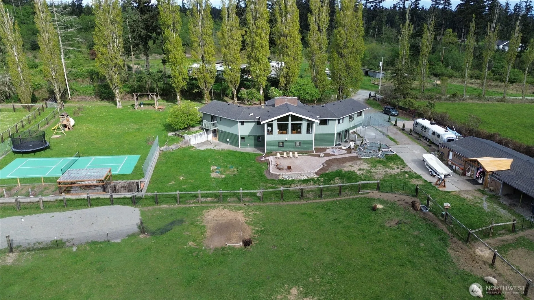 Property photo for 2259 Happy Valley Road, Oak Harbor photo 5