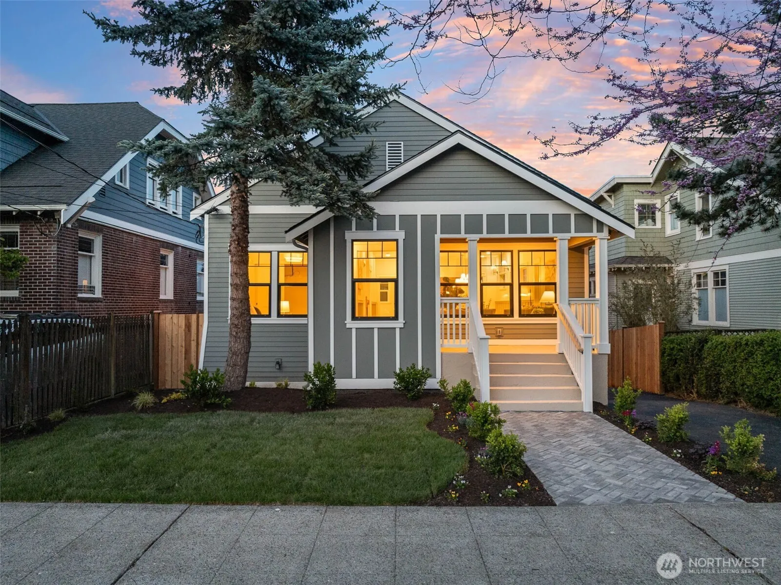 Property photo for 508 22nd Avenue E, Seattle, WA 98112