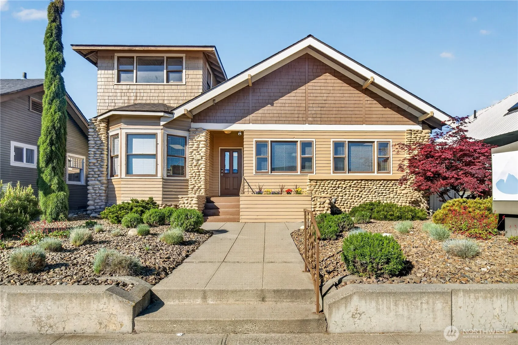 Property photo for 338 S Mission Avenue, Wenatchee