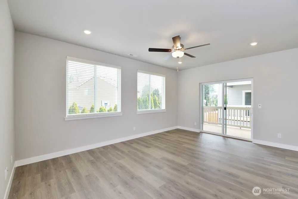 Property photo for 15106 87th Place E, Puyallup photo 5