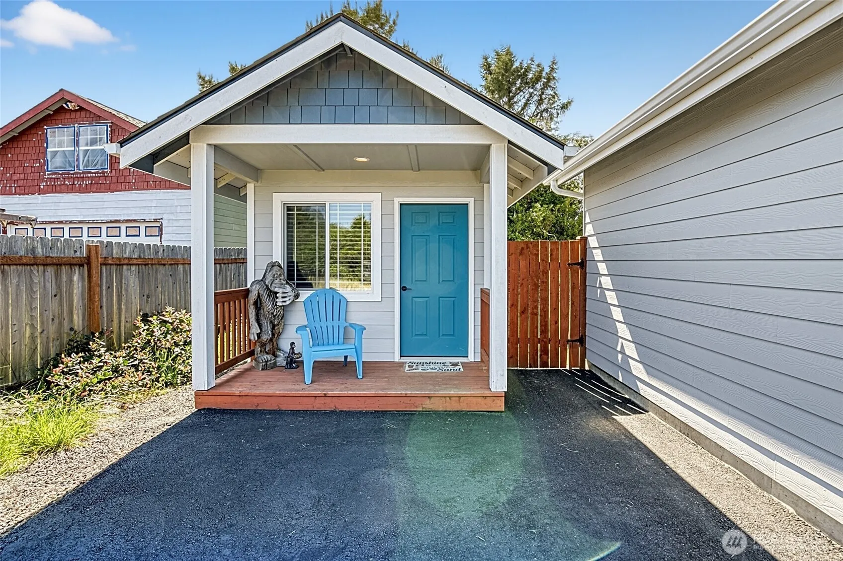 Property photo for 399 Seashore Street Sw, Ocean Shores photo 3