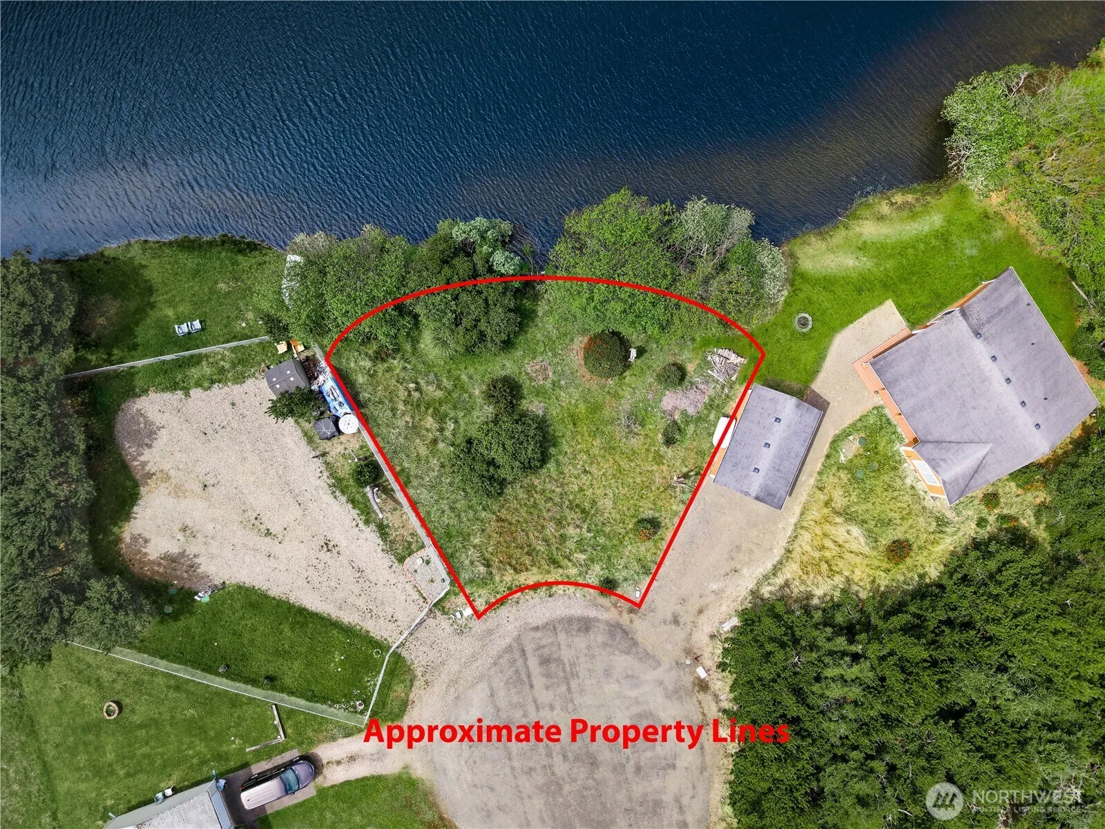 Property photo for 701 353rd Place, Ocean Park photo 3