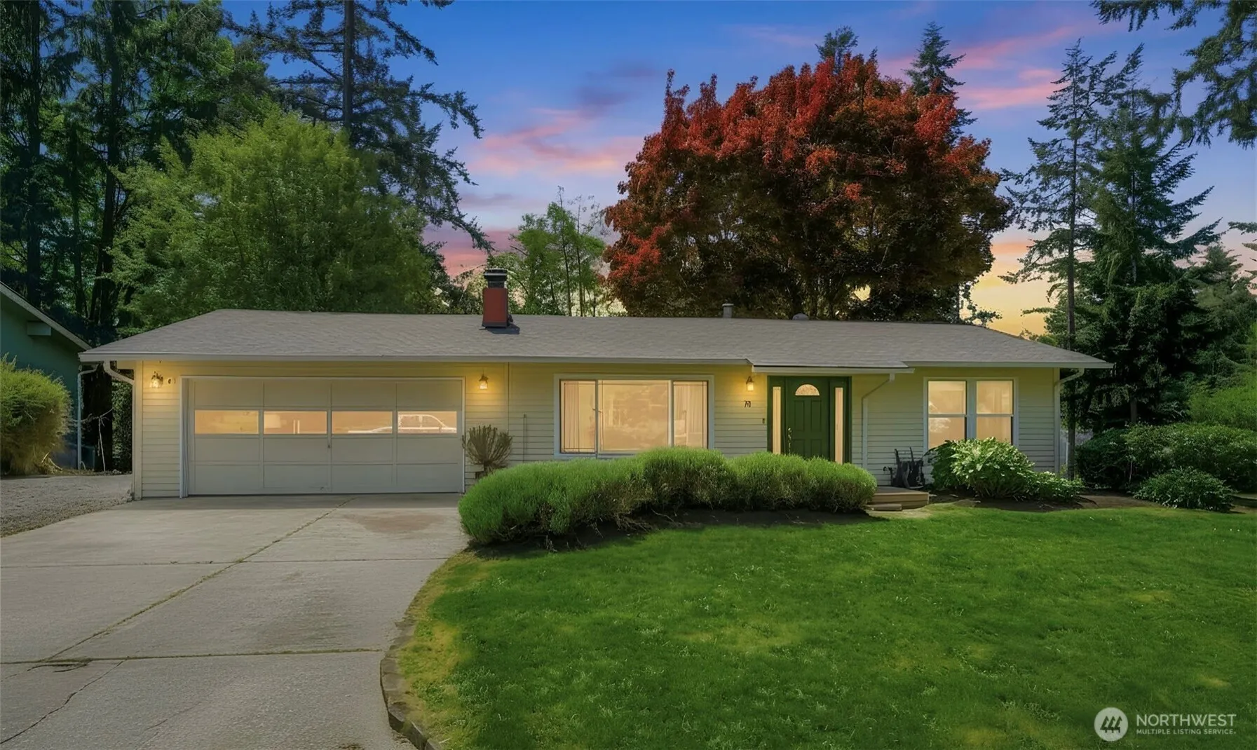 Property photo for 711 Eagle Cliff Rd Ne, Bainbridge Island