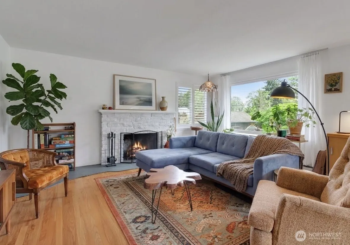 Property photo for 5014 35th Avenue Sw, Seattle photo 4