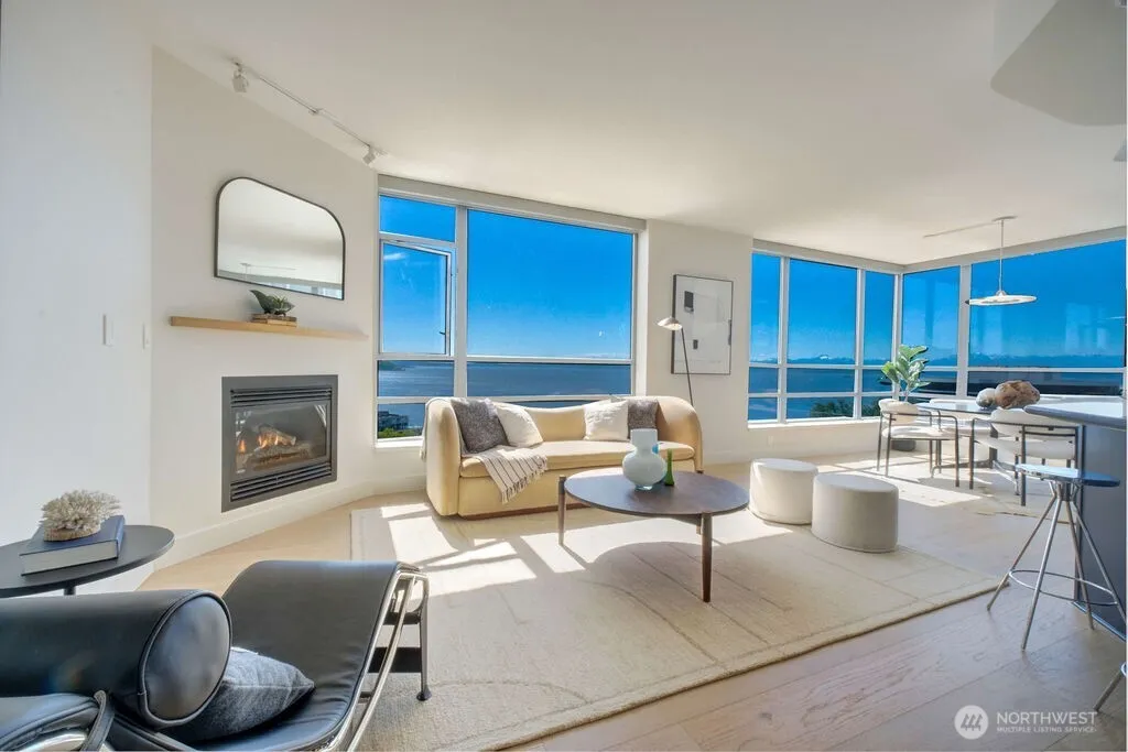 2929 1st Avenue #914, Seattle