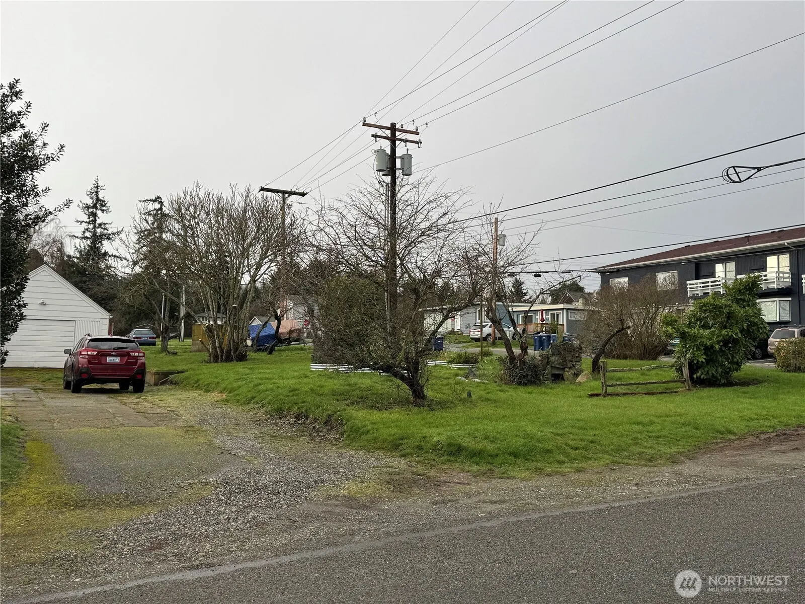 Property photo for 817 34th Street, Anacortes photo 2
