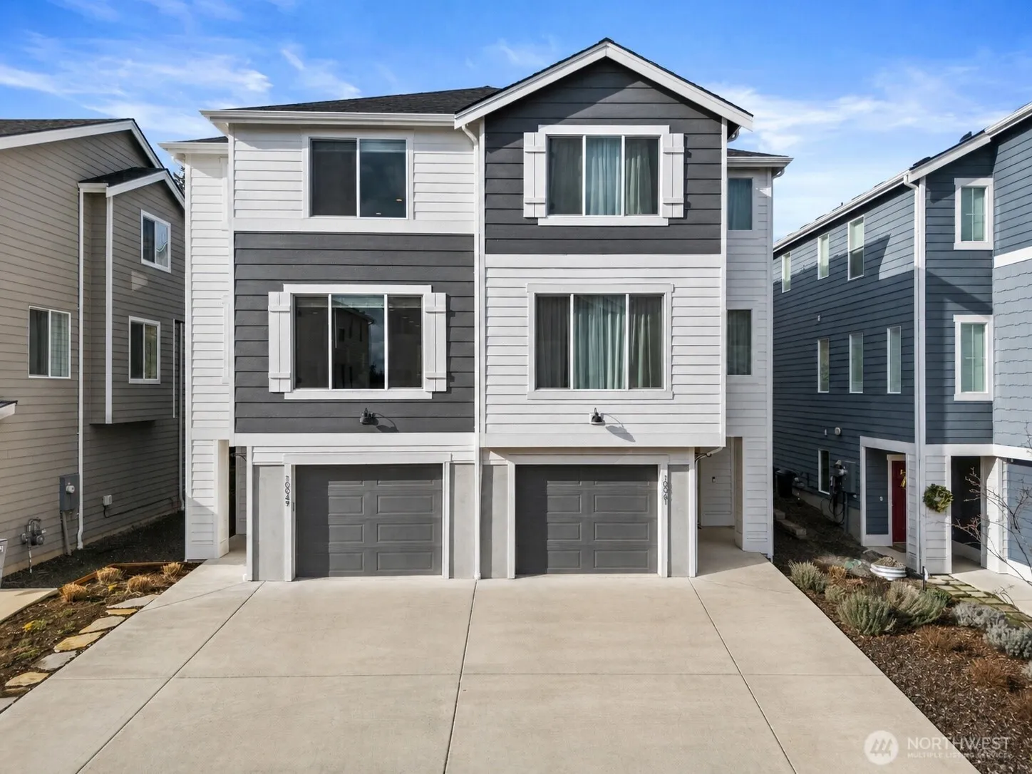Property photo for 10049 Kings Landing Avenue Nw, Bremerton