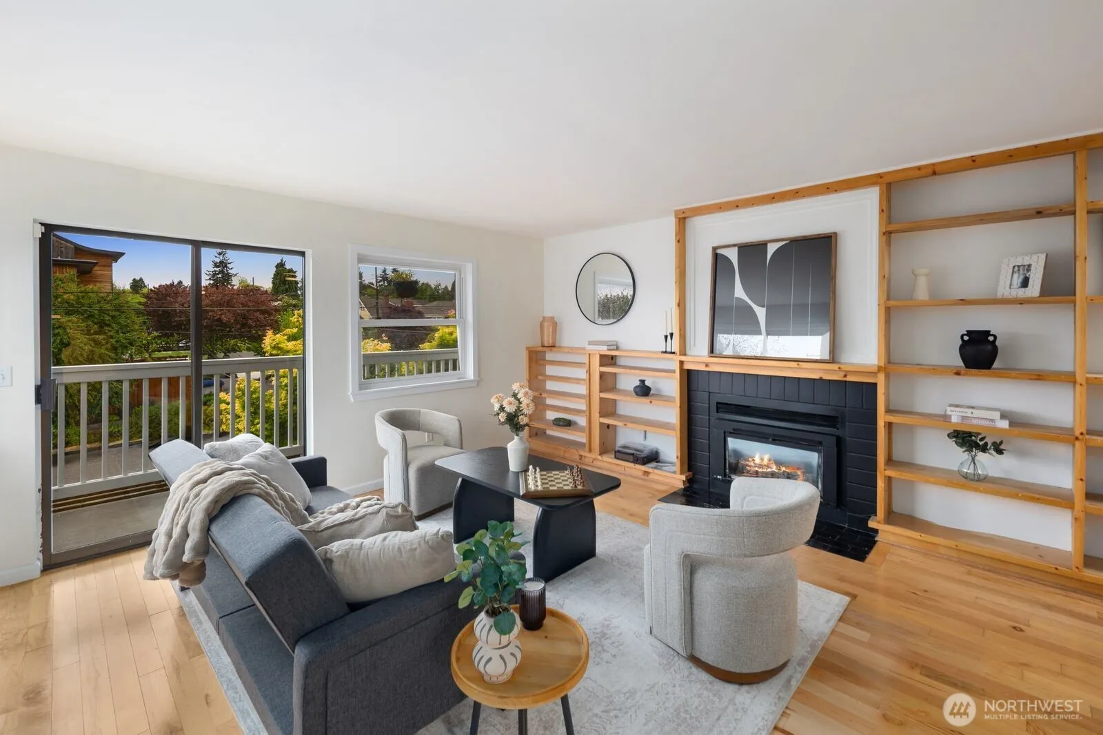 Property photo for 6620 28th Avenue Nw, Seattle photo 4